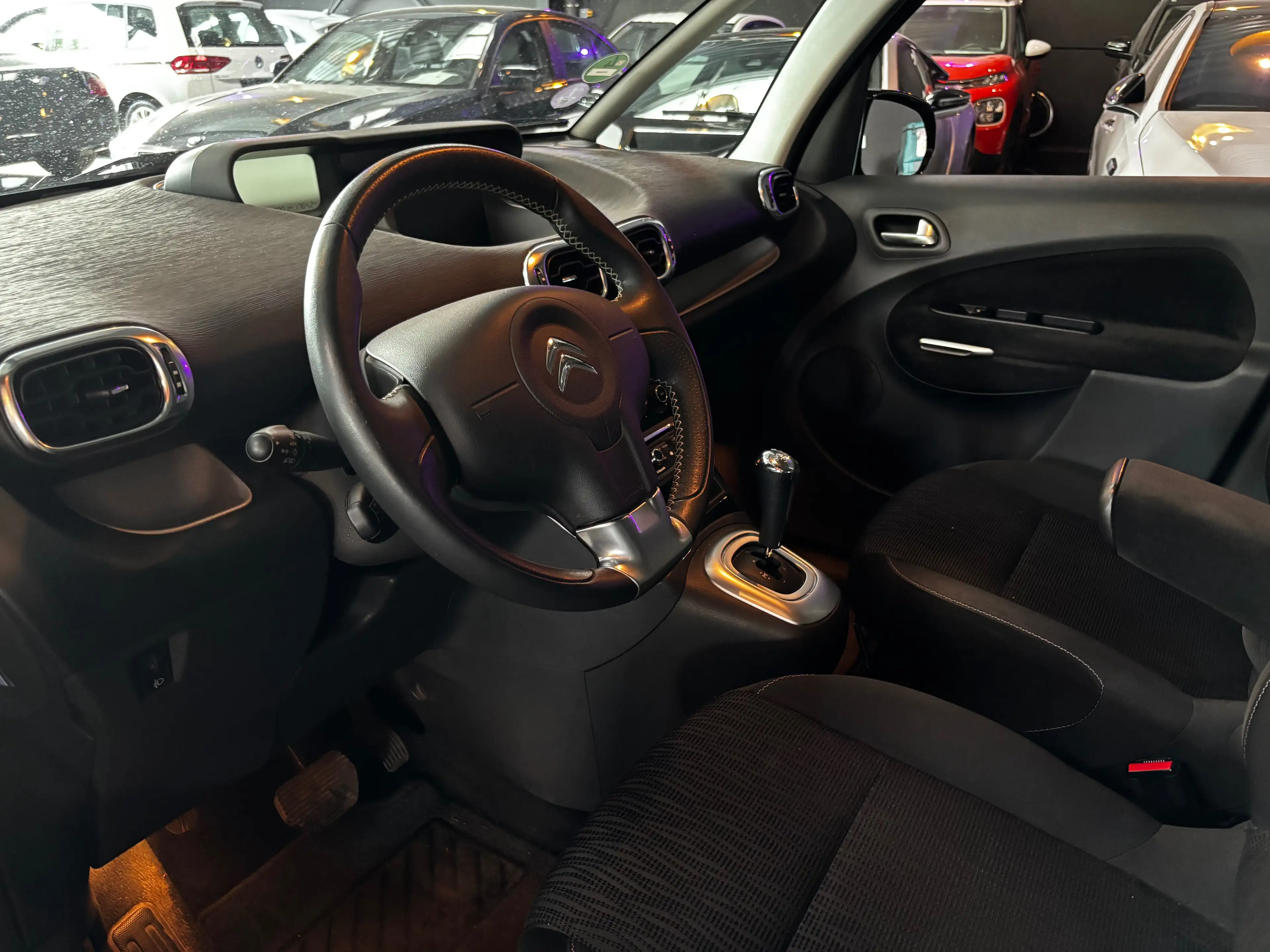 Citroen C3 Picasso C3 Picasso 1.6 VTi Exclusive / automatique / 12 MOIS DE GARANTIE — photo 11