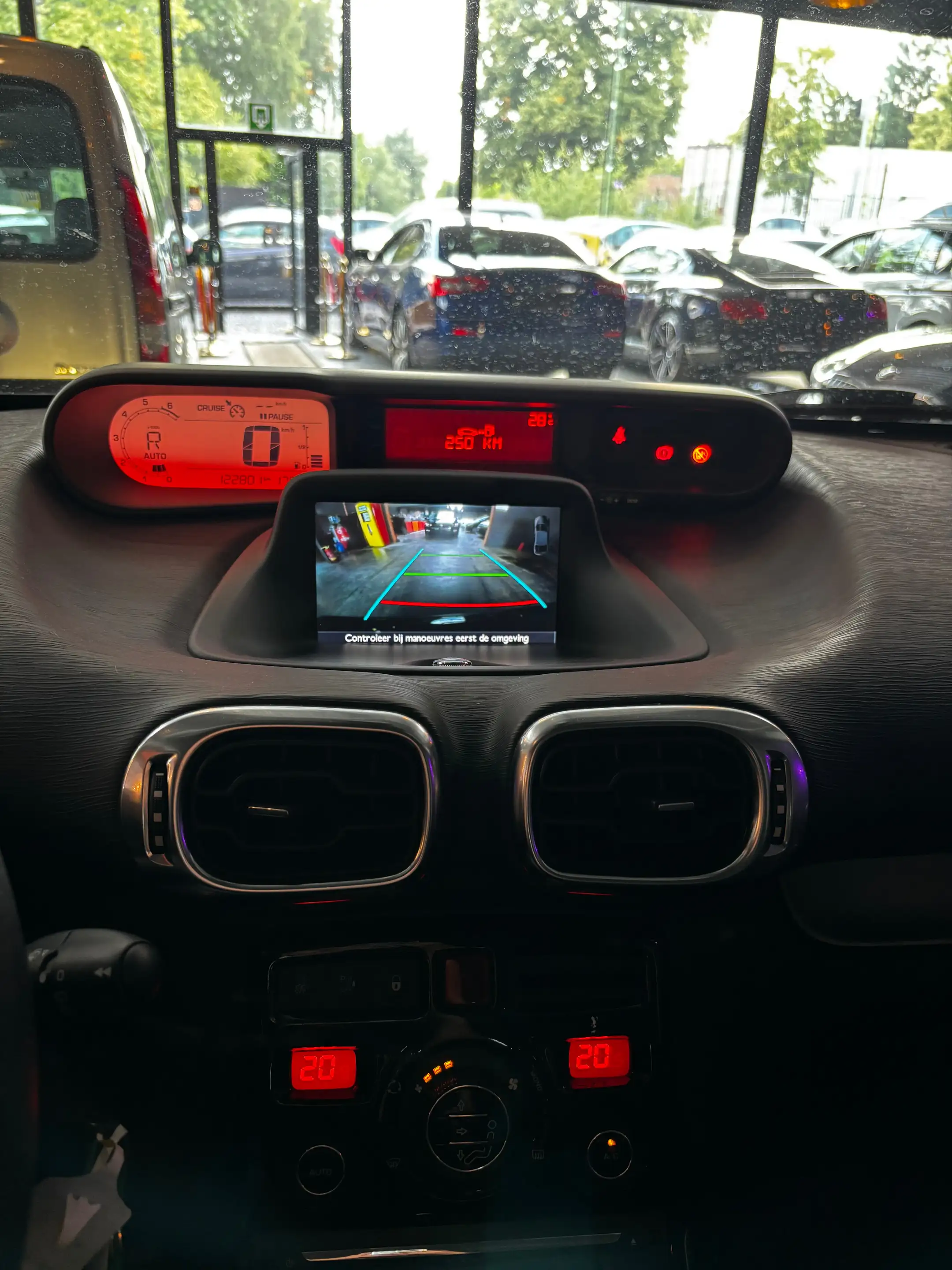 Citroen C3 Picasso C3 Picasso 1.6 VTi Exclusive / automatique / 12 MOIS DE GARANTIE — photo 13