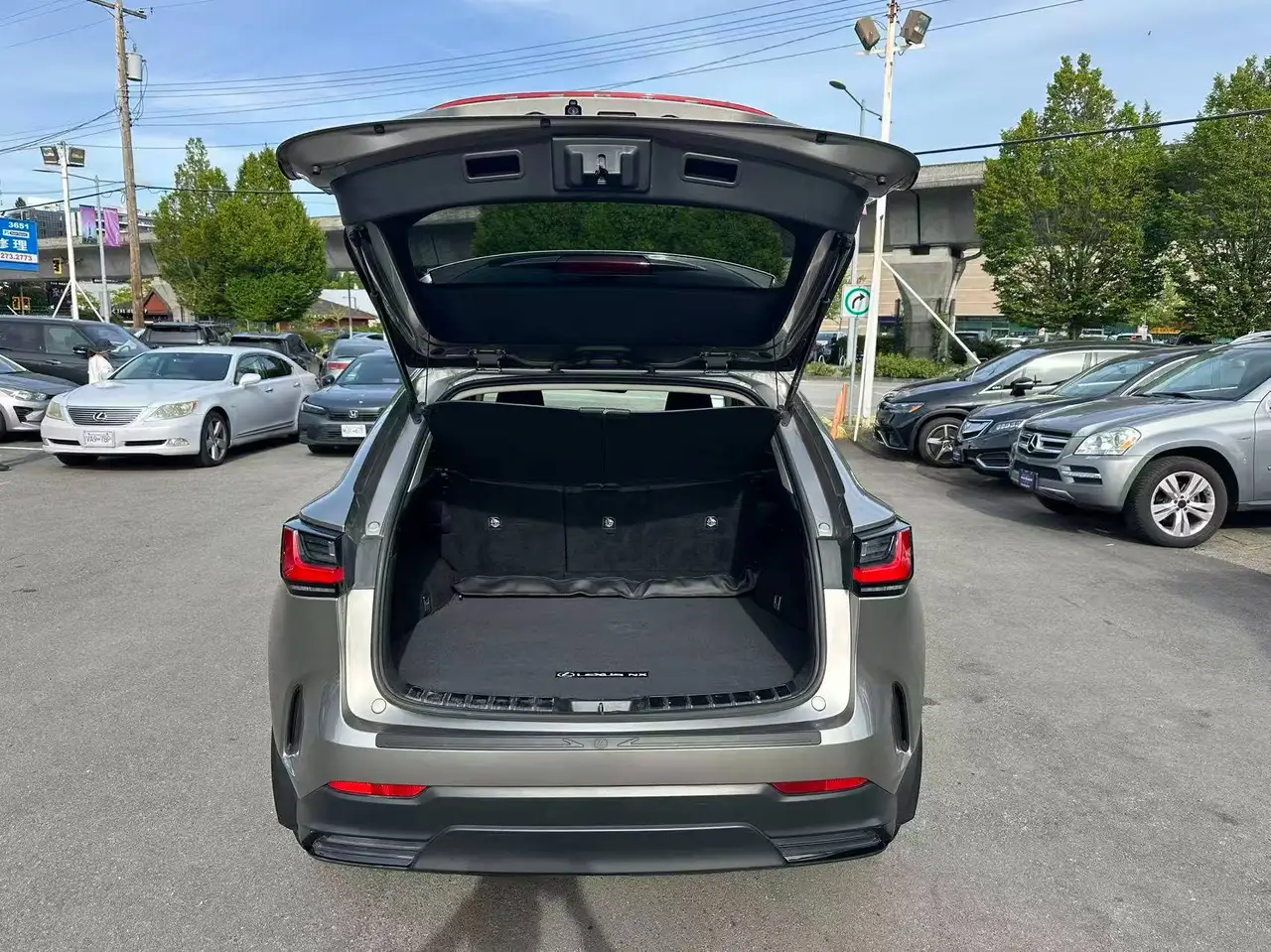 Lexus NX photo Lexus NX