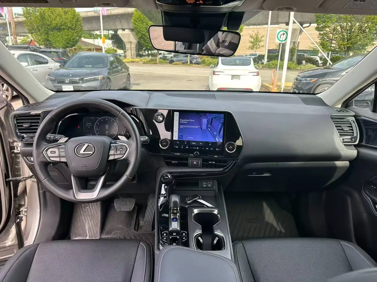 Lexus NX photo Lexus NX