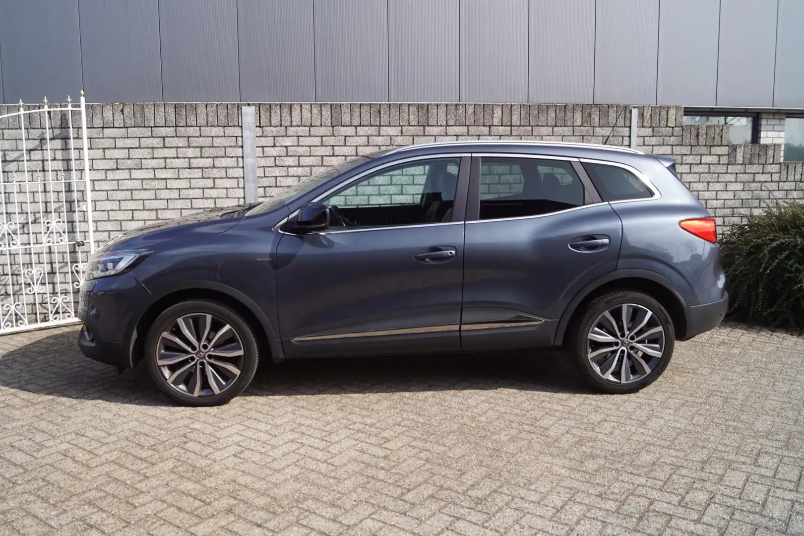 Renault Kadjar 1.2 TCe Extase Bose Leder Sportst Stoelverw Navi C Blauw - 2