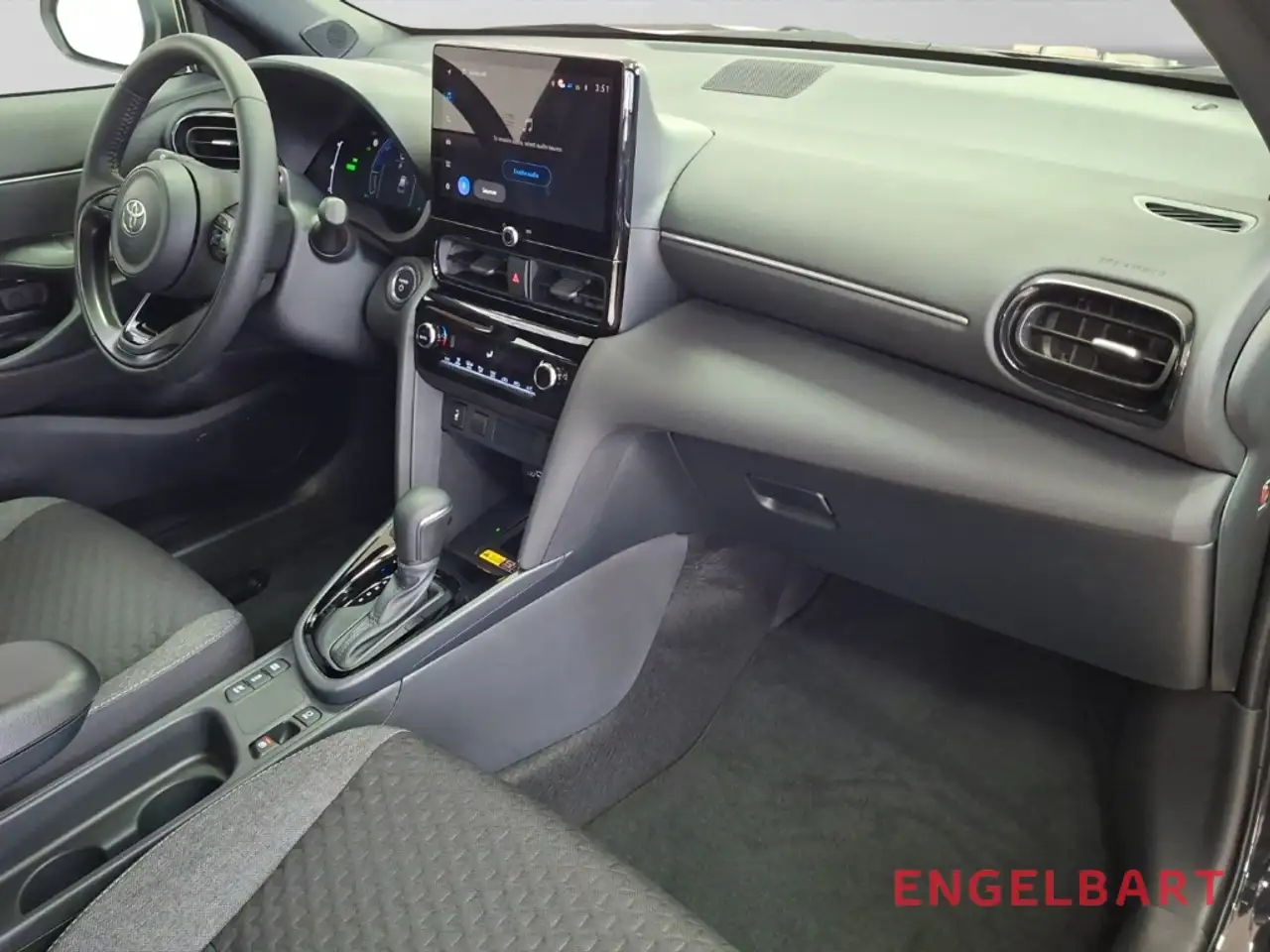 Toyota Yaris Cross 1.5 Hybrid Teamplayer Winter+Safety Paket 11