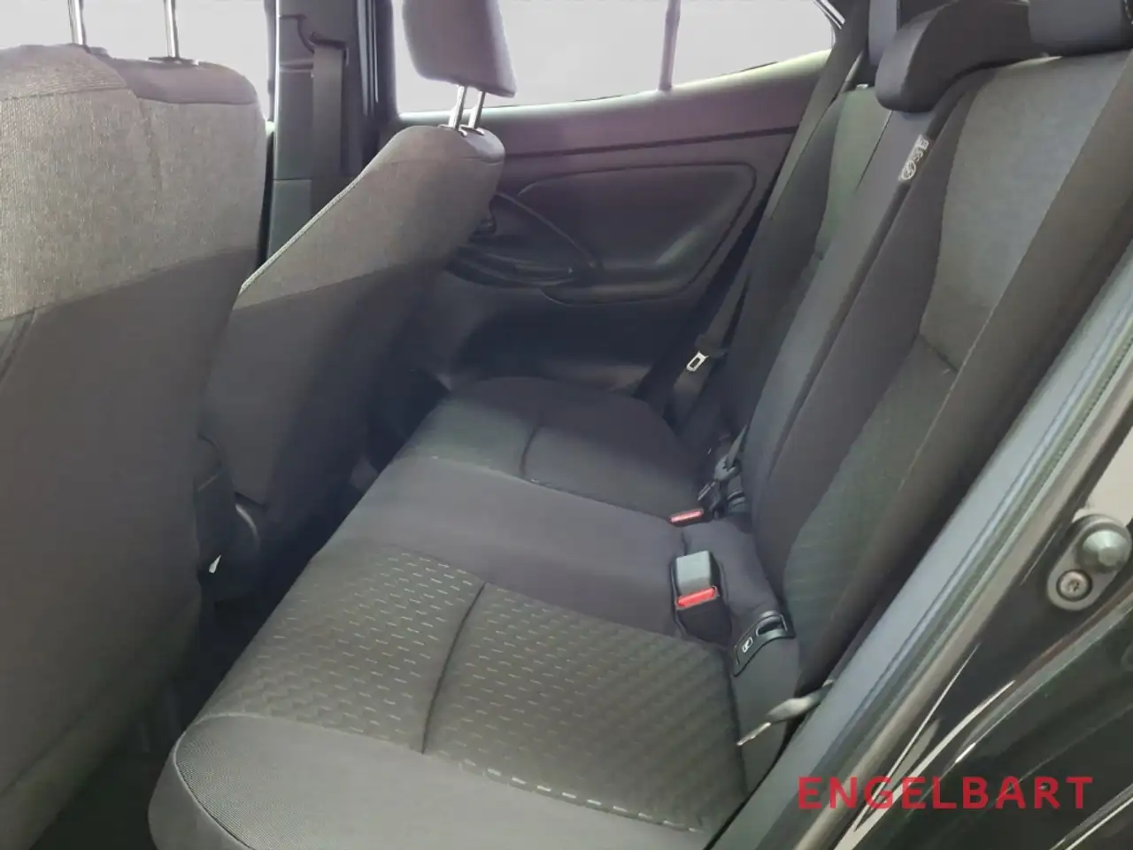Toyota Yaris Cross 1.5 Hybrid Teamplayer Winter+Safety Paket 12