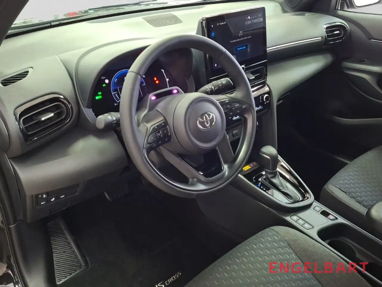 Toyota Yaris Cross 1.5 Hybrid Teamplayer Winter+Safety Paket 7