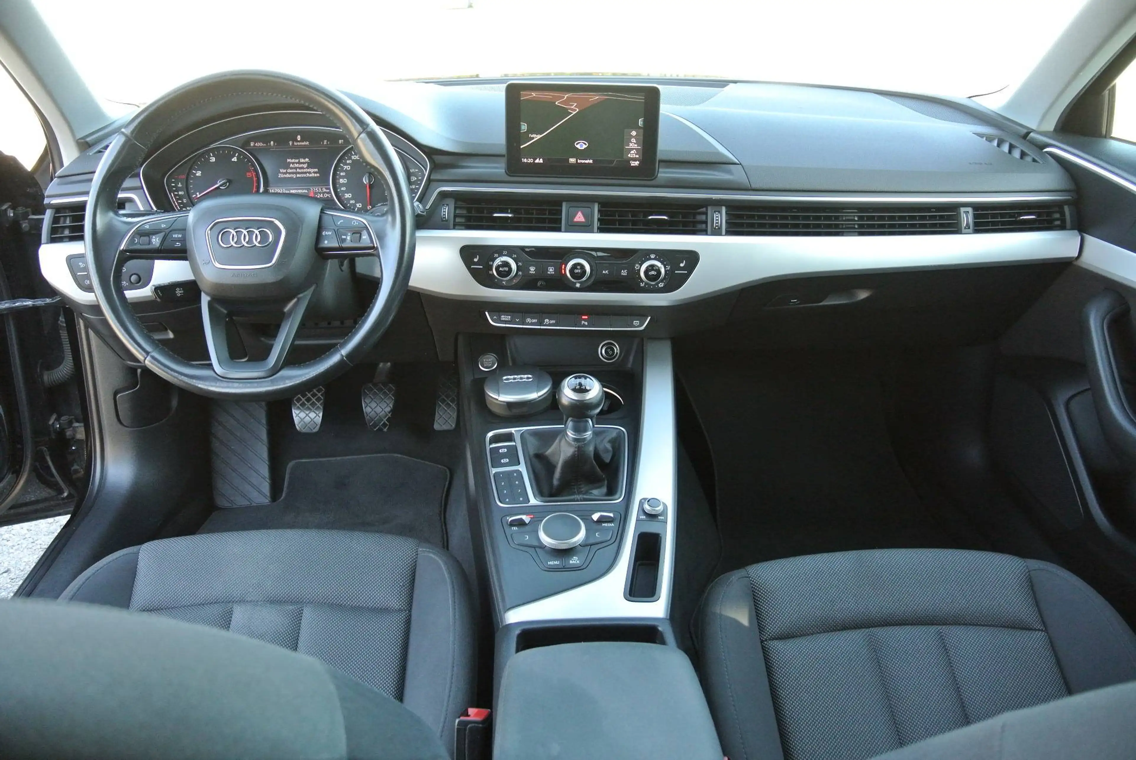 Audi A4 Avant 2.0 TDI * LED * SHZ * PDC * NAVI * — photo 8