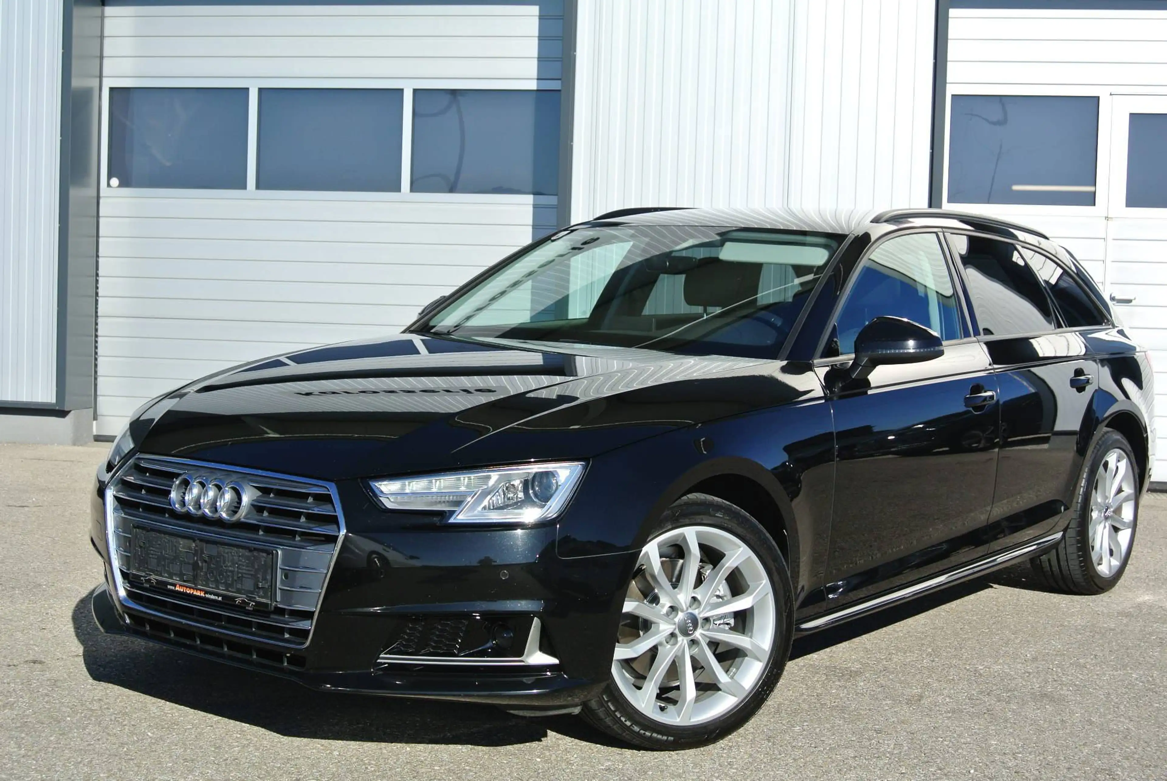 Audi A4 Avant 2.0 TDI * LED * SHZ * PDC * NAVI * — photo 5