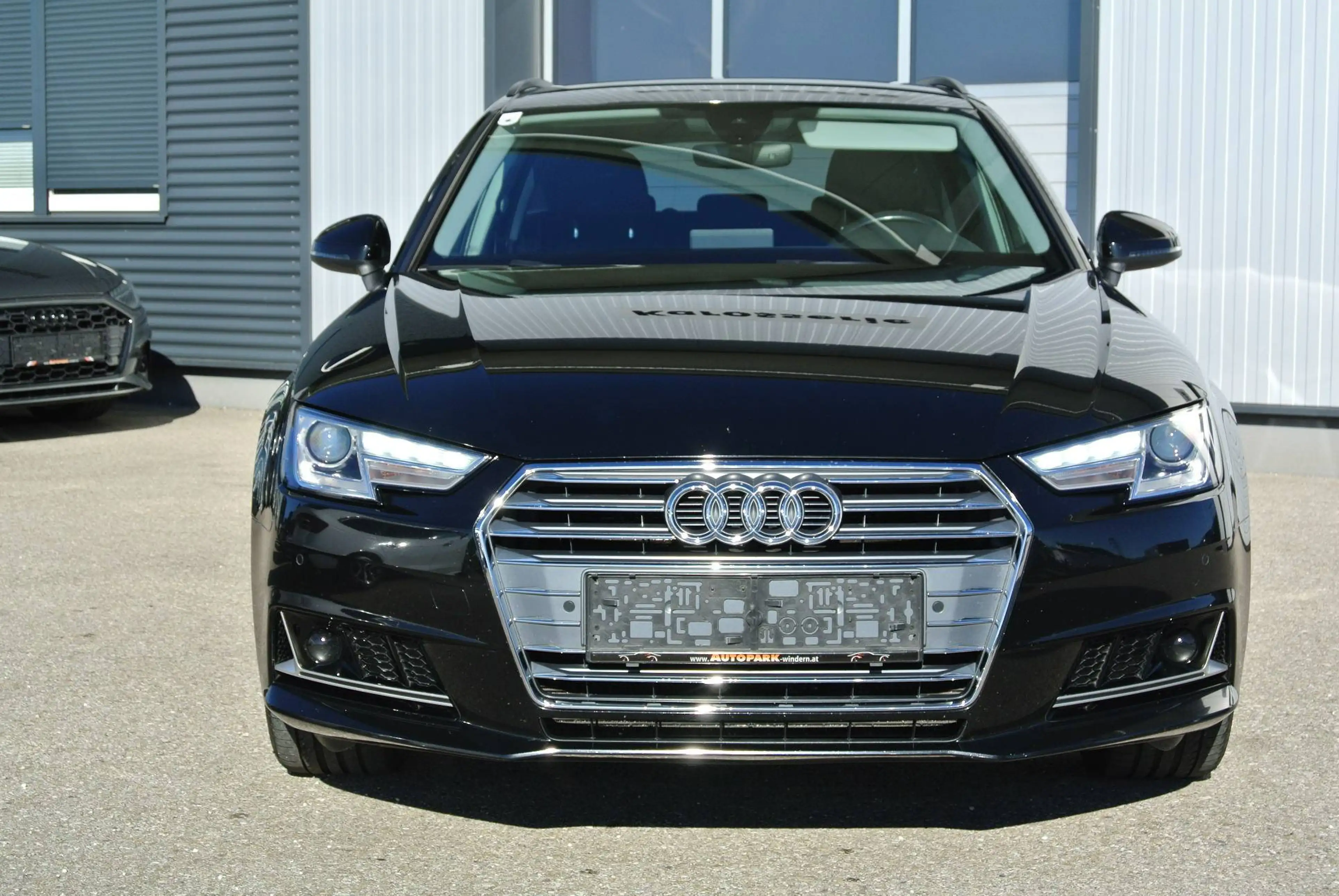 Audi A4 Avant 2.0 TDI * LED * SHZ * PDC * NAVI * — photo 3