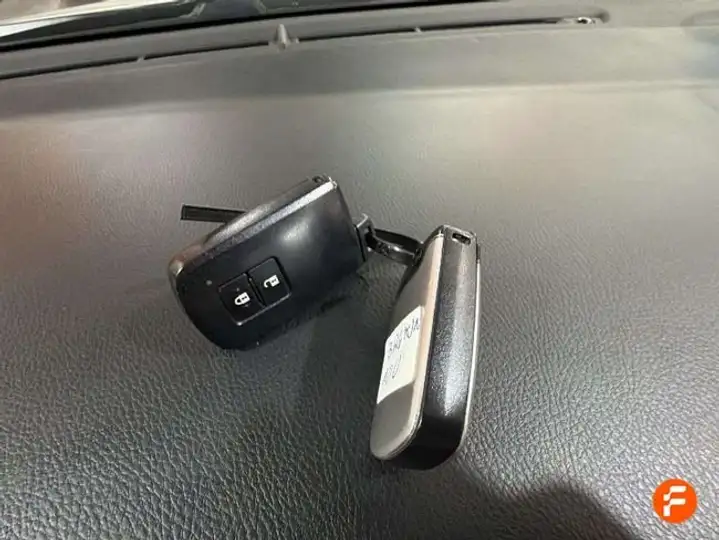 Toyota Auris 2018, foto 18