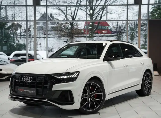 Audi SQ8 q. *S-Sitze *B&O *22 *Standhzg *AHK *Pano *
