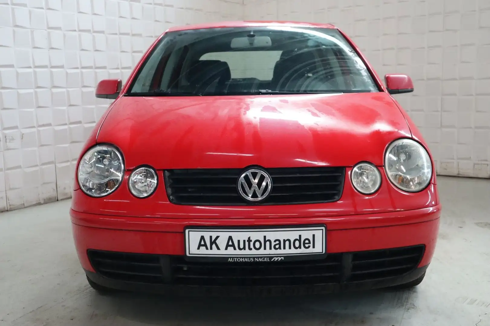 Volkswagen Polo IV Highline Červená - 2