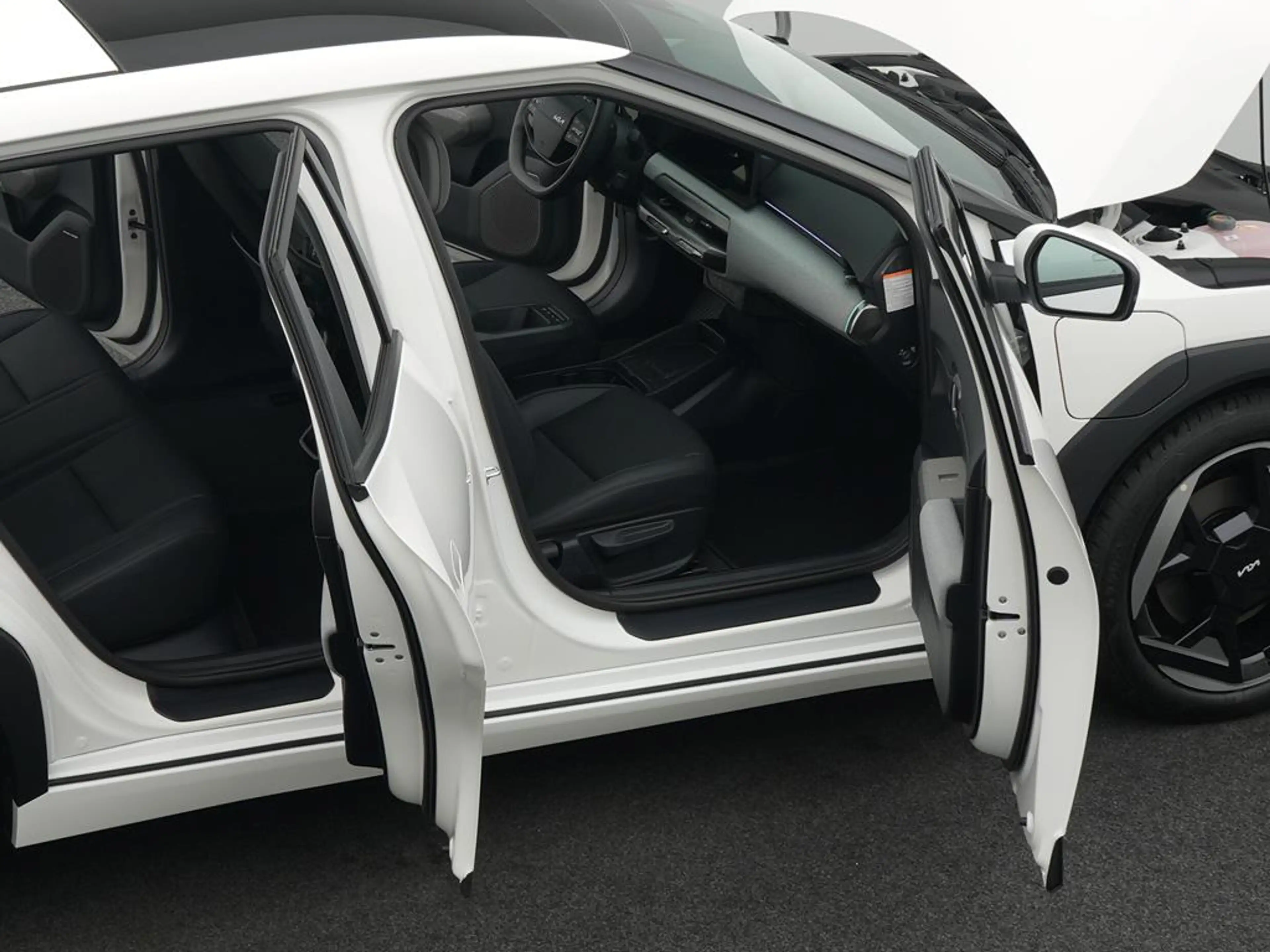 Kia EV4 FASTBACK EARTH UP TE WIC DWP DE SD — photo 12
