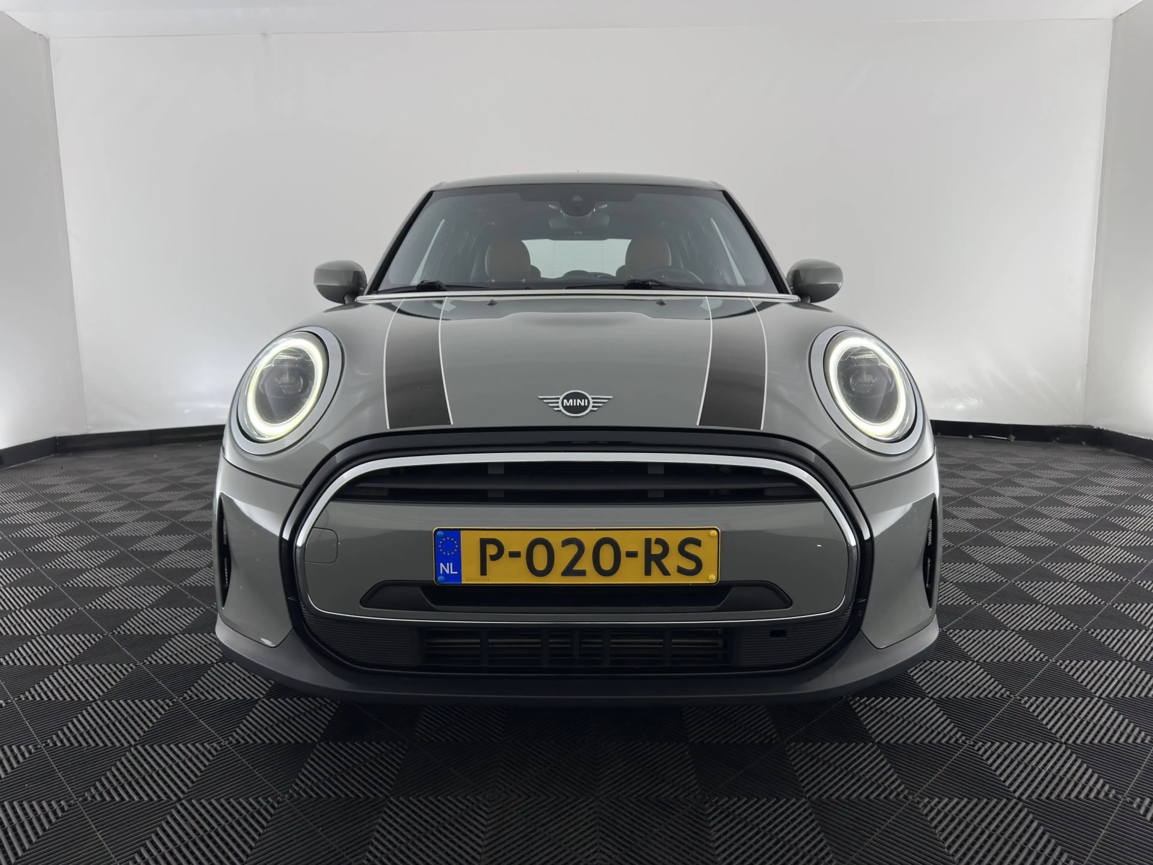 MINI One 5-Deurs 1.5 Business Edition (Facelift-Life Cycle — photo 2