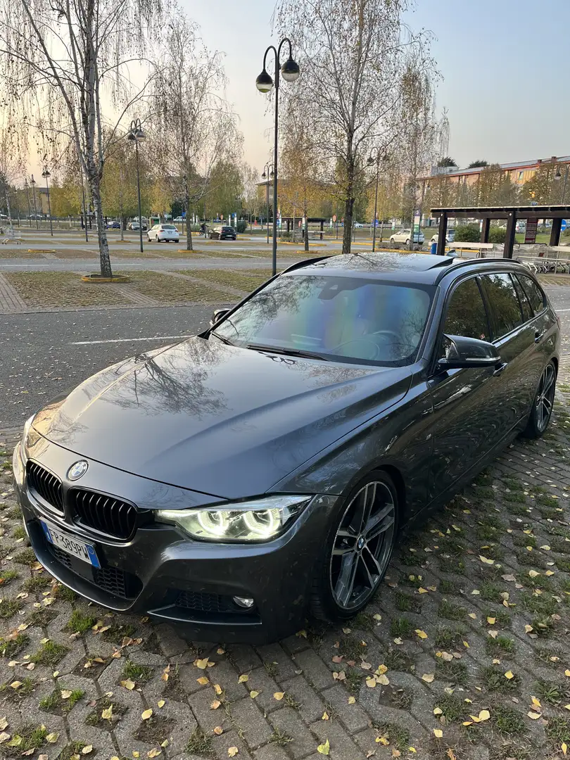BMW 330 330dA Touring xdrive Msport - 1