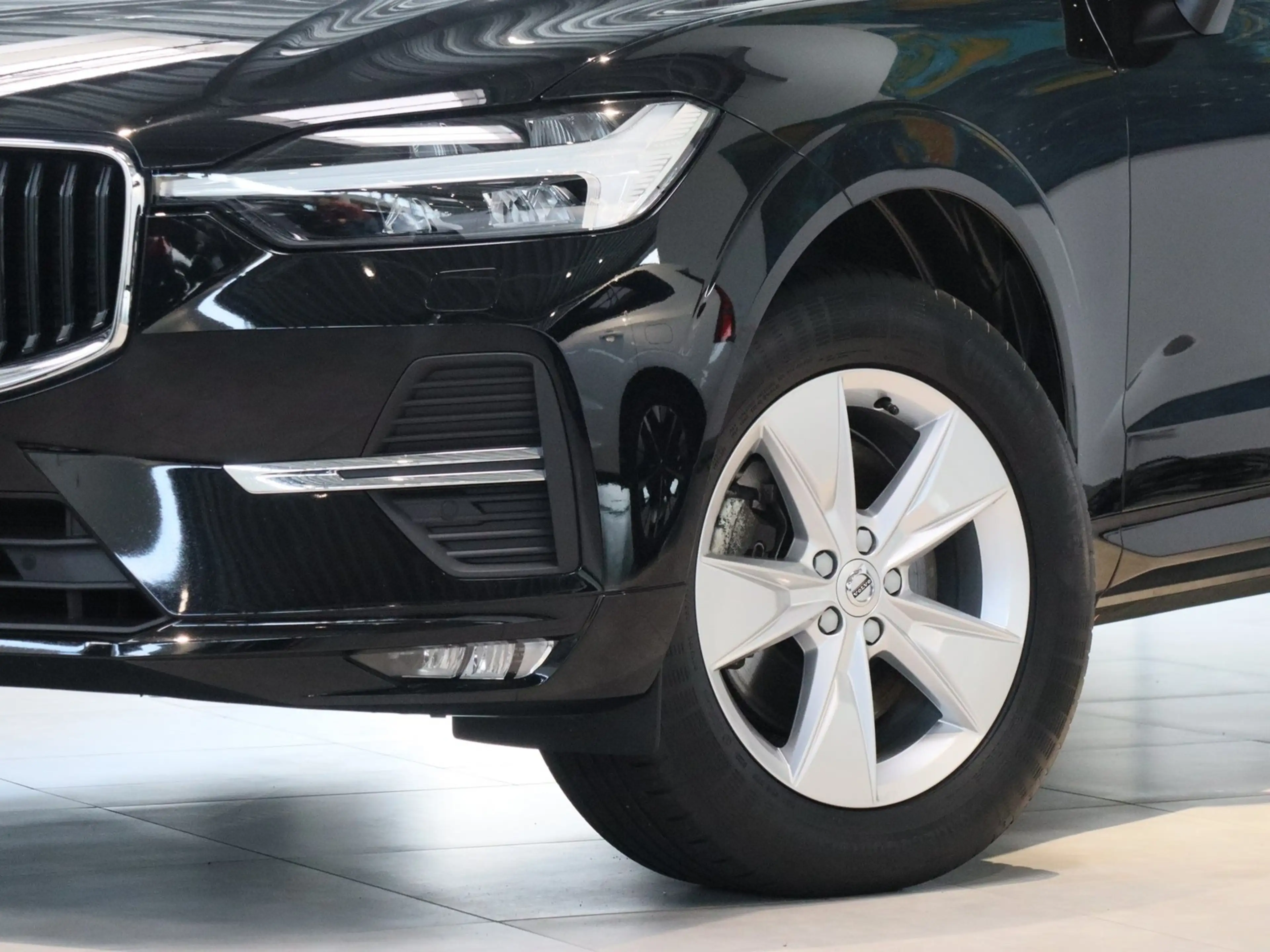 Volvo XC60 B4 (D) Core *Kamera*SHZ-Hi — photo 5