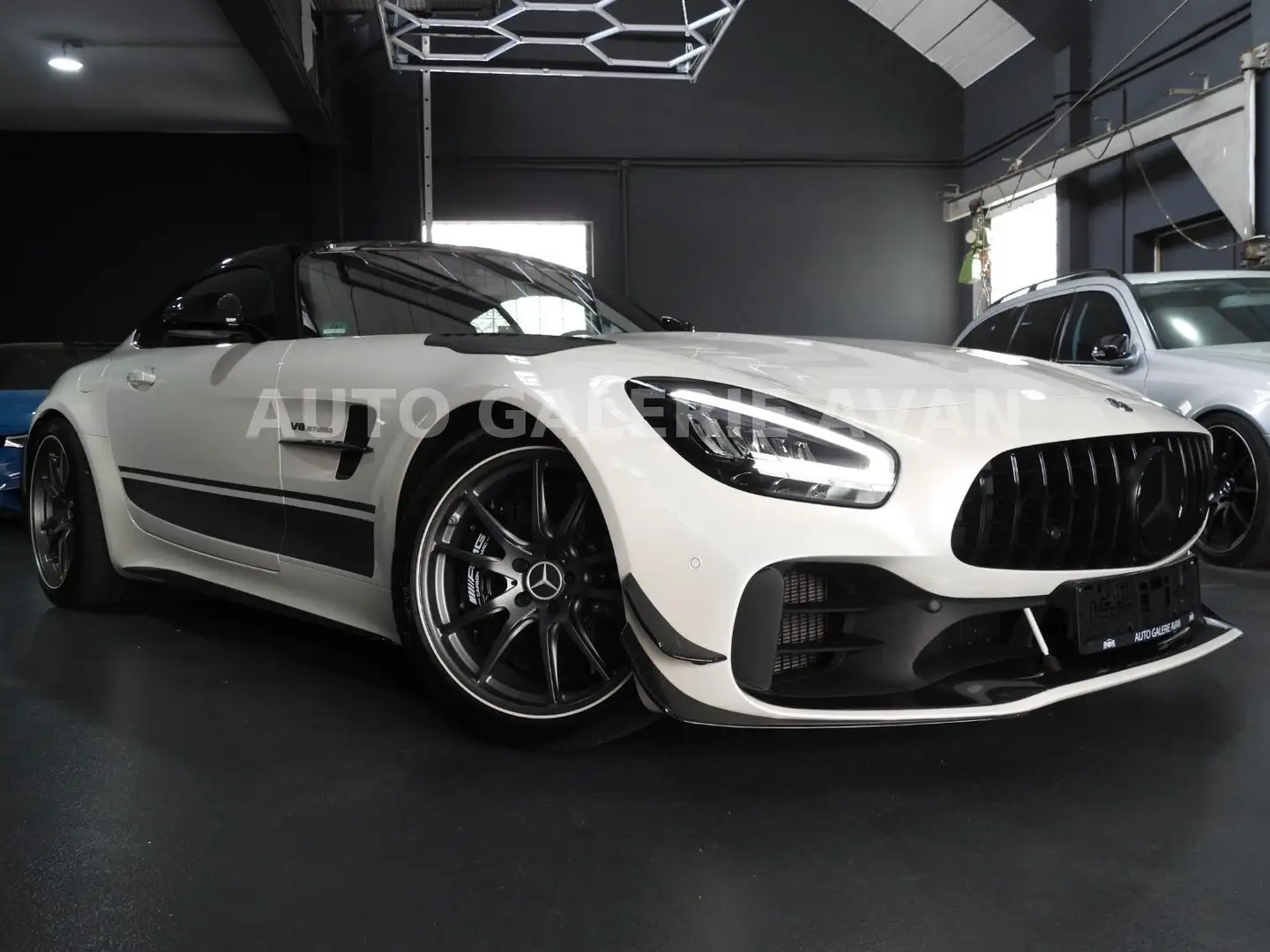 Mercedes-Benz AMG GT PRO LIMITED 1 OF 750 1.HAND Weiß - 2