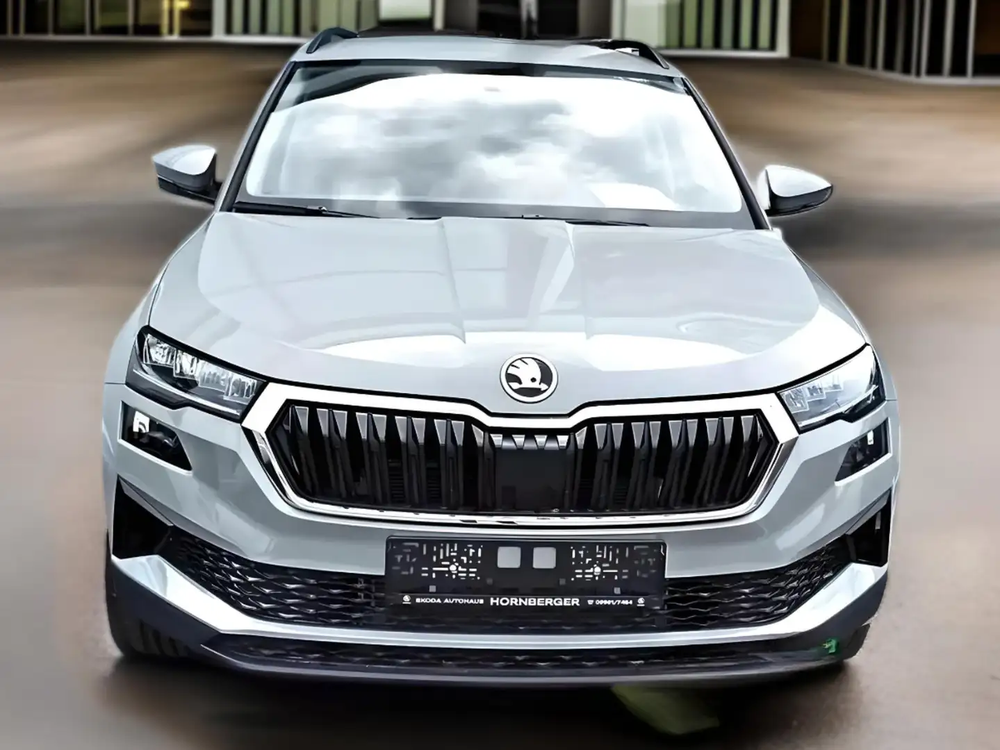 Skoda Karoq Ambition 1.5 TSI 150PS*MFL/Kamera/LED/PDC/17"ALU Grigio - 2