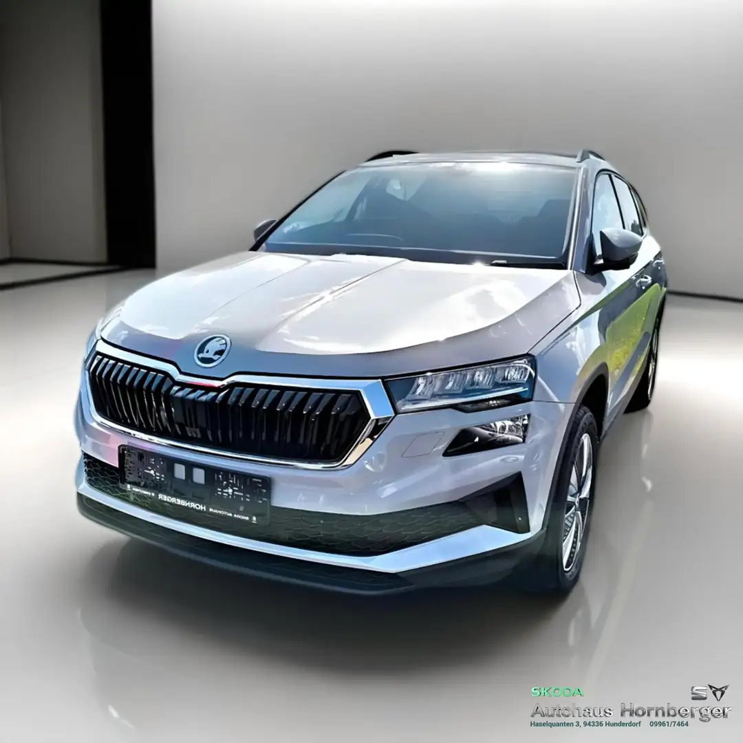 Skoda Karoq Ambition 1.5 TSI 150PS*MFL/Kamera/LED/PDC/17"ALU Grigio - 1