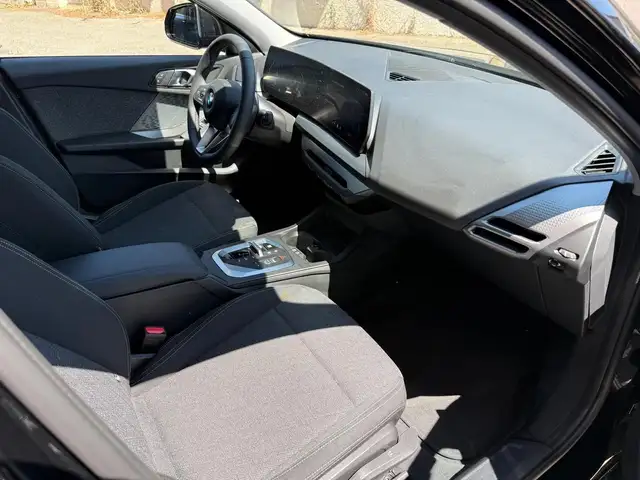 BMW 1 Series view 12