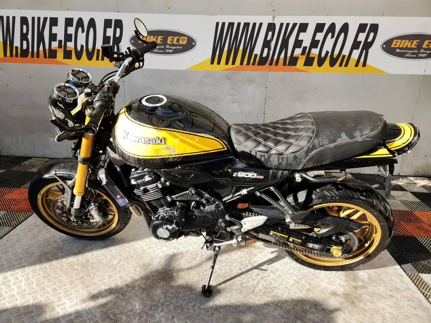 Kawasaki Z 900 Noir - 2
