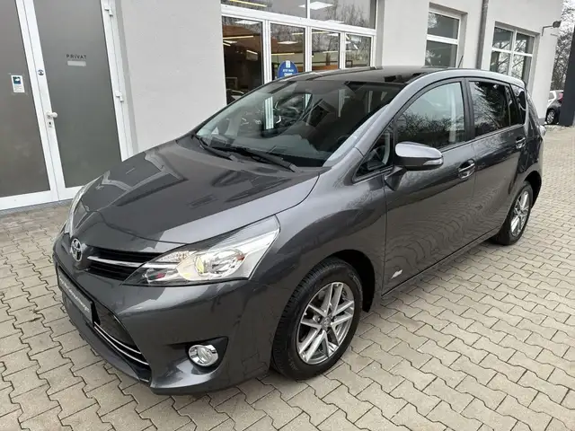 Toyota Verso 1.8 5-Sitzer Skyview Edition Klimaautomatik