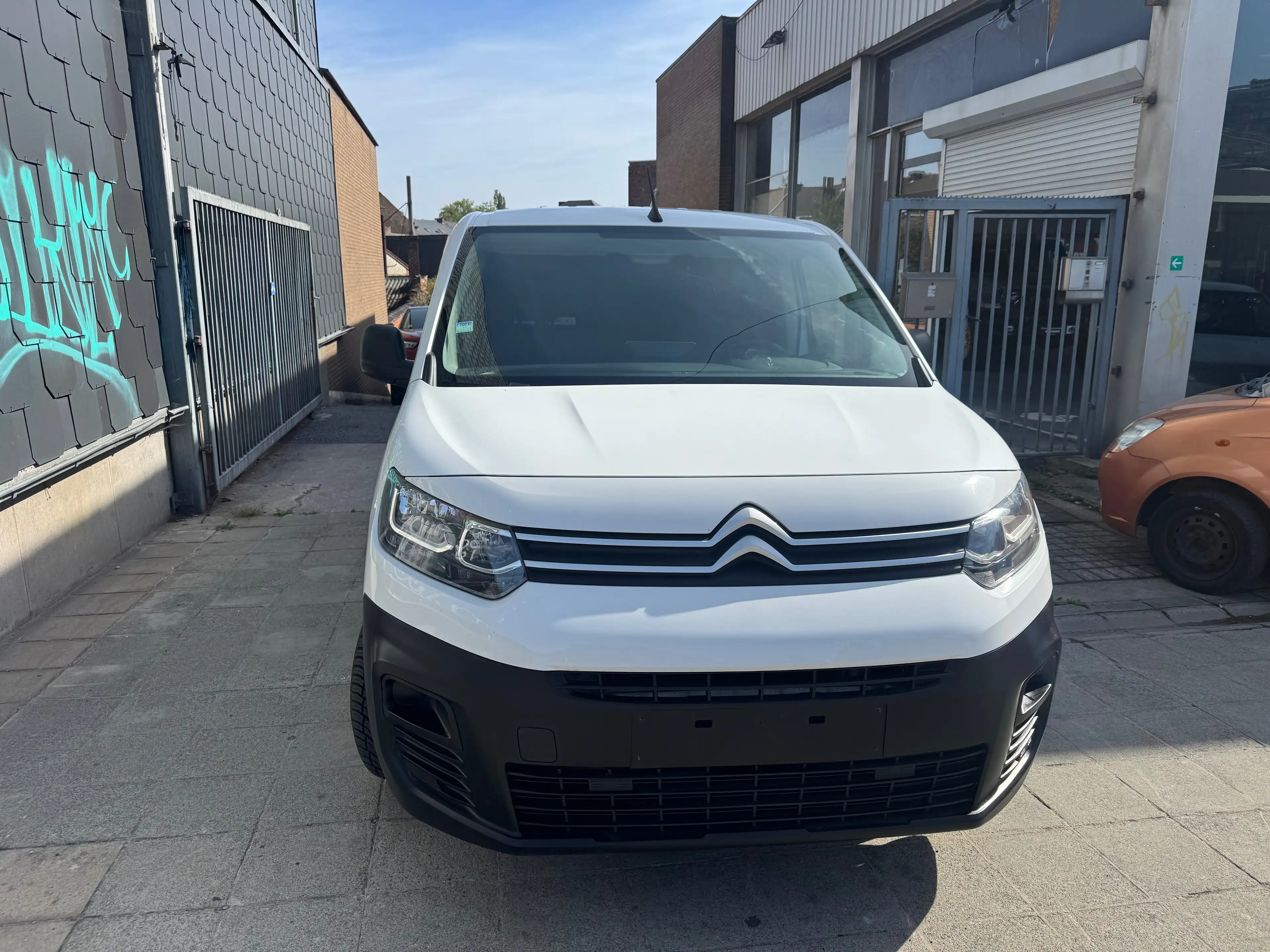 Peugeot Partner Partner 1.5 BlueHDi L1 STD Light Asphalt (EU6.3)