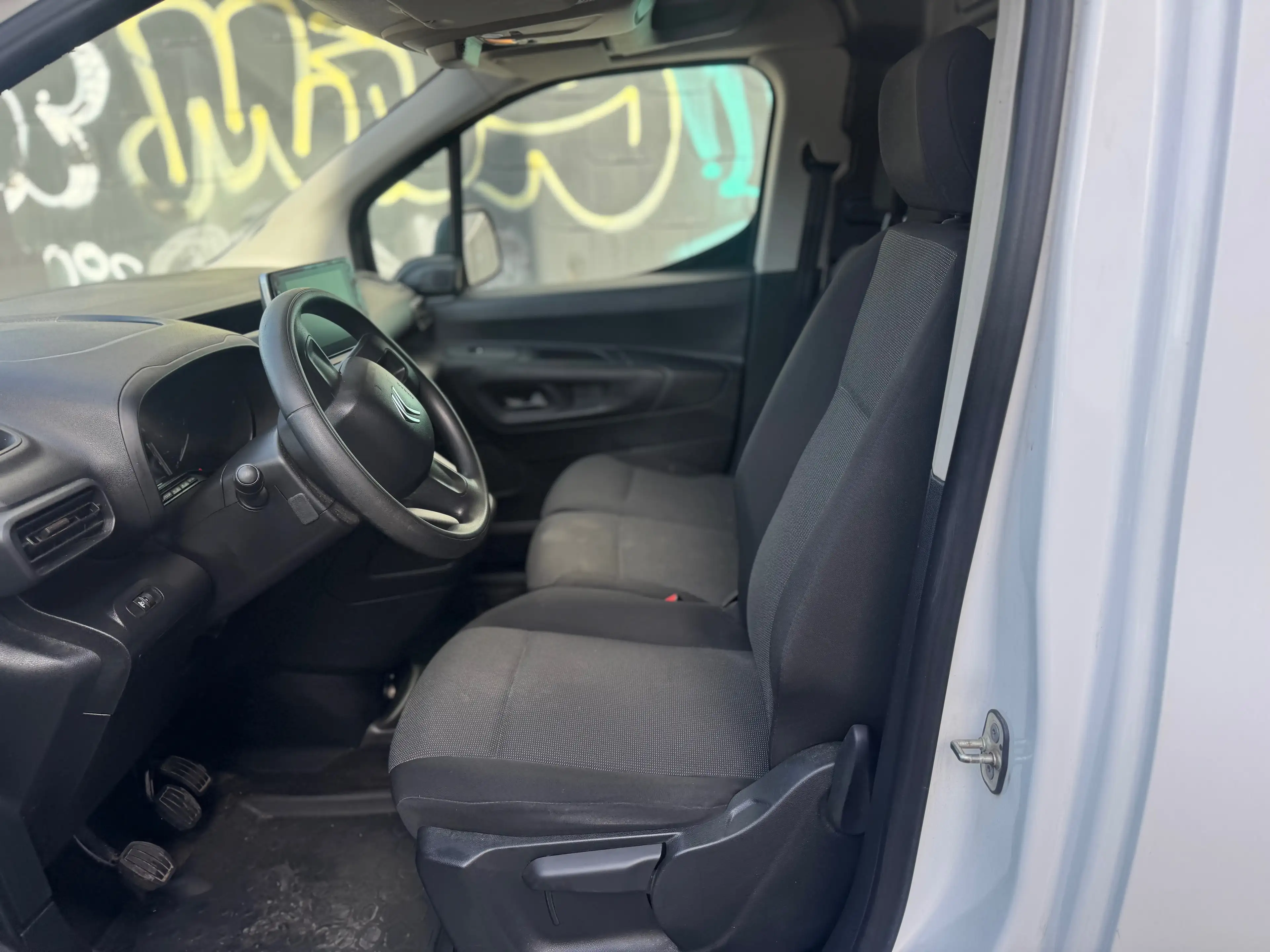 Peugeot Partner Partner 1.5 BlueHDi L1 STD Light Asphalt (EU6.3) — photo 11