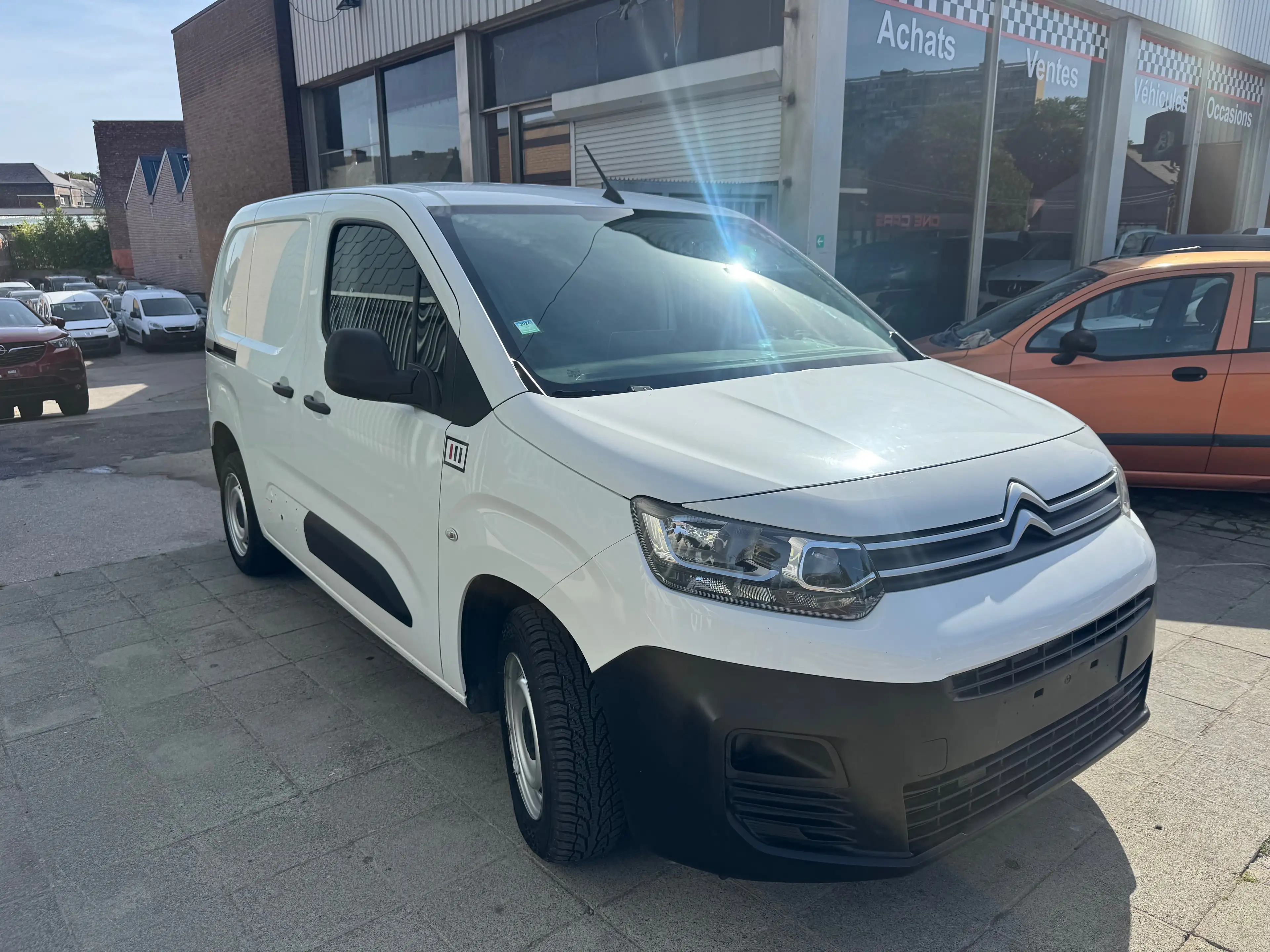 Peugeot Partner Partner 1.5 BlueHDi L1 STD Light Asphalt (EU6.3) — photo 3