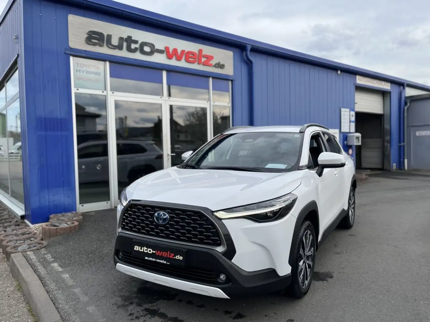 Toyota Corolla Cross Hybrid 2.0 VVT-i 4x4 Style Blanc - 1