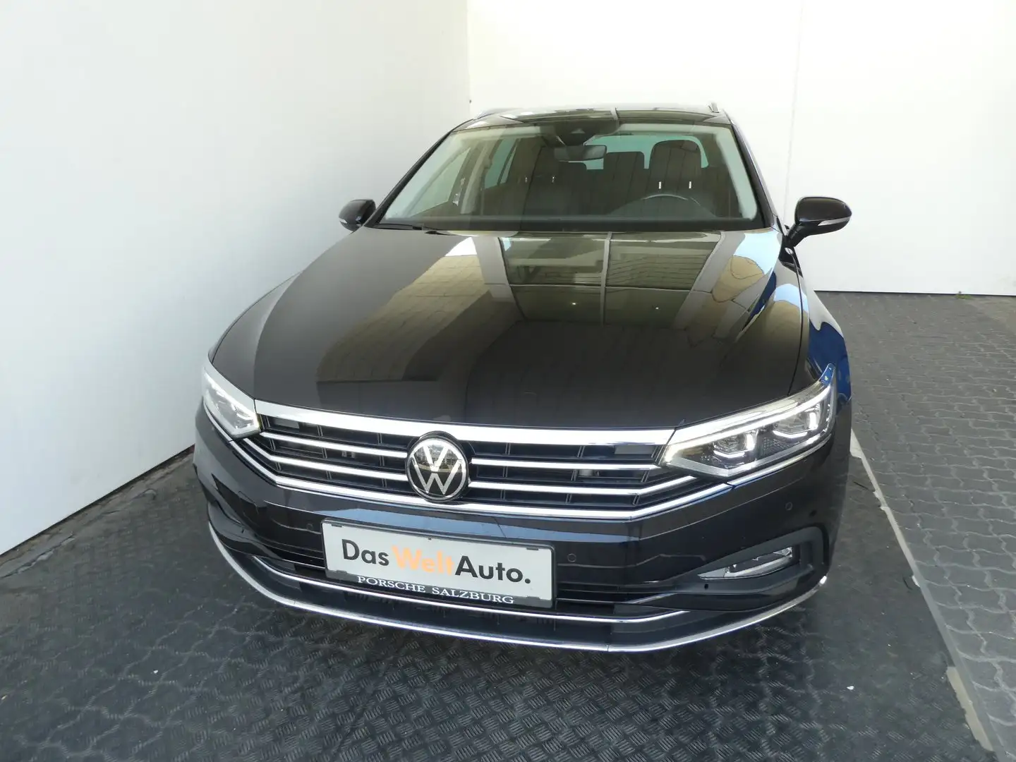 Volkswagen Passat Variant Elegance TSI DSG Schwarz - 2