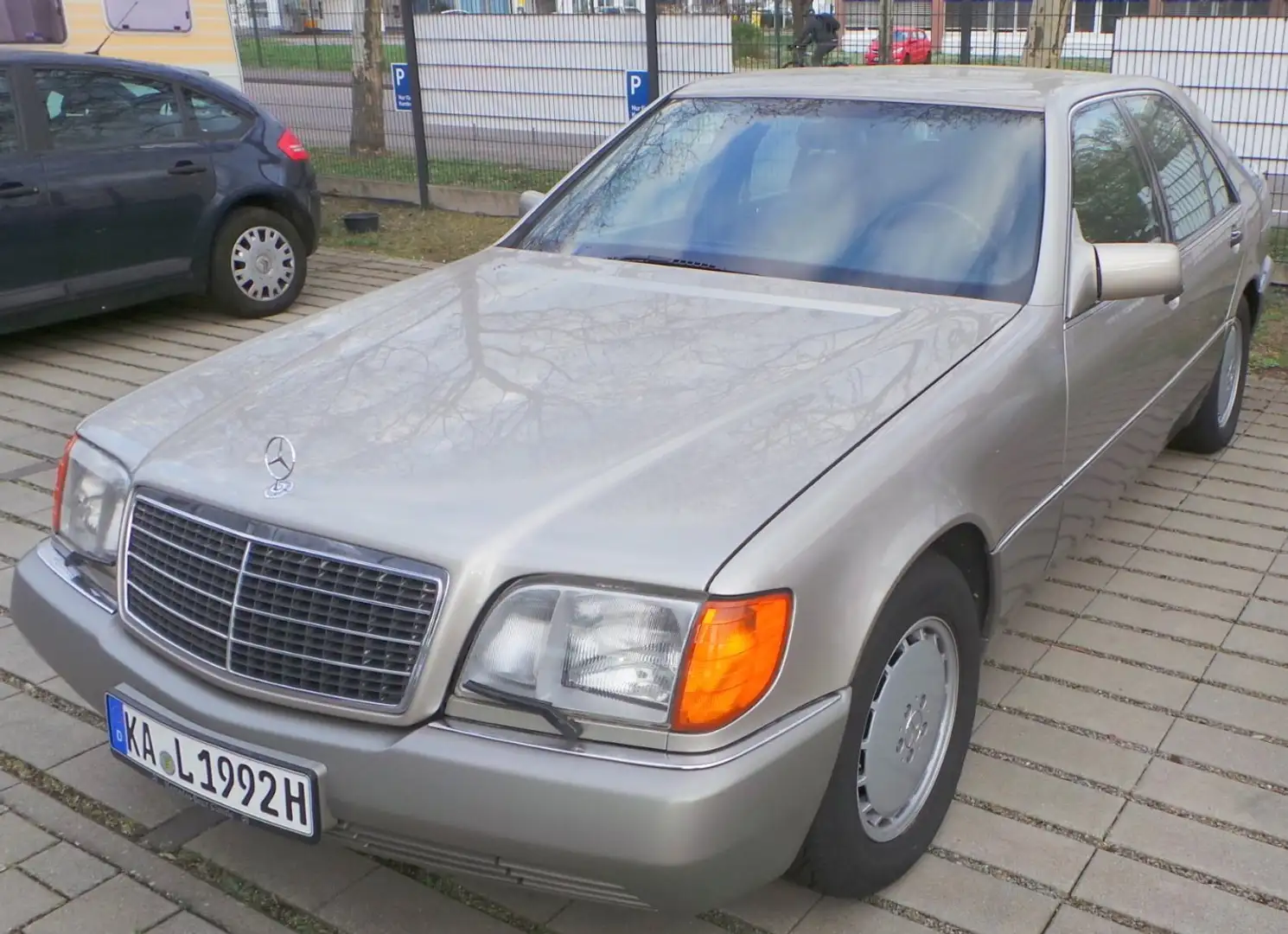 Mercedes-Benz S 400 SE Bej - 2