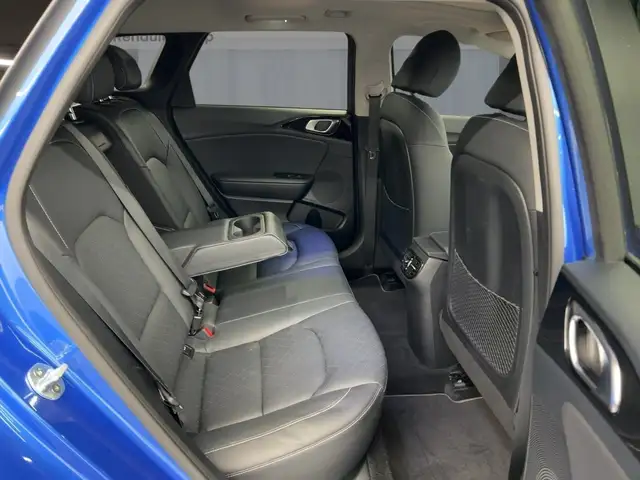 Kia Ceed view 9