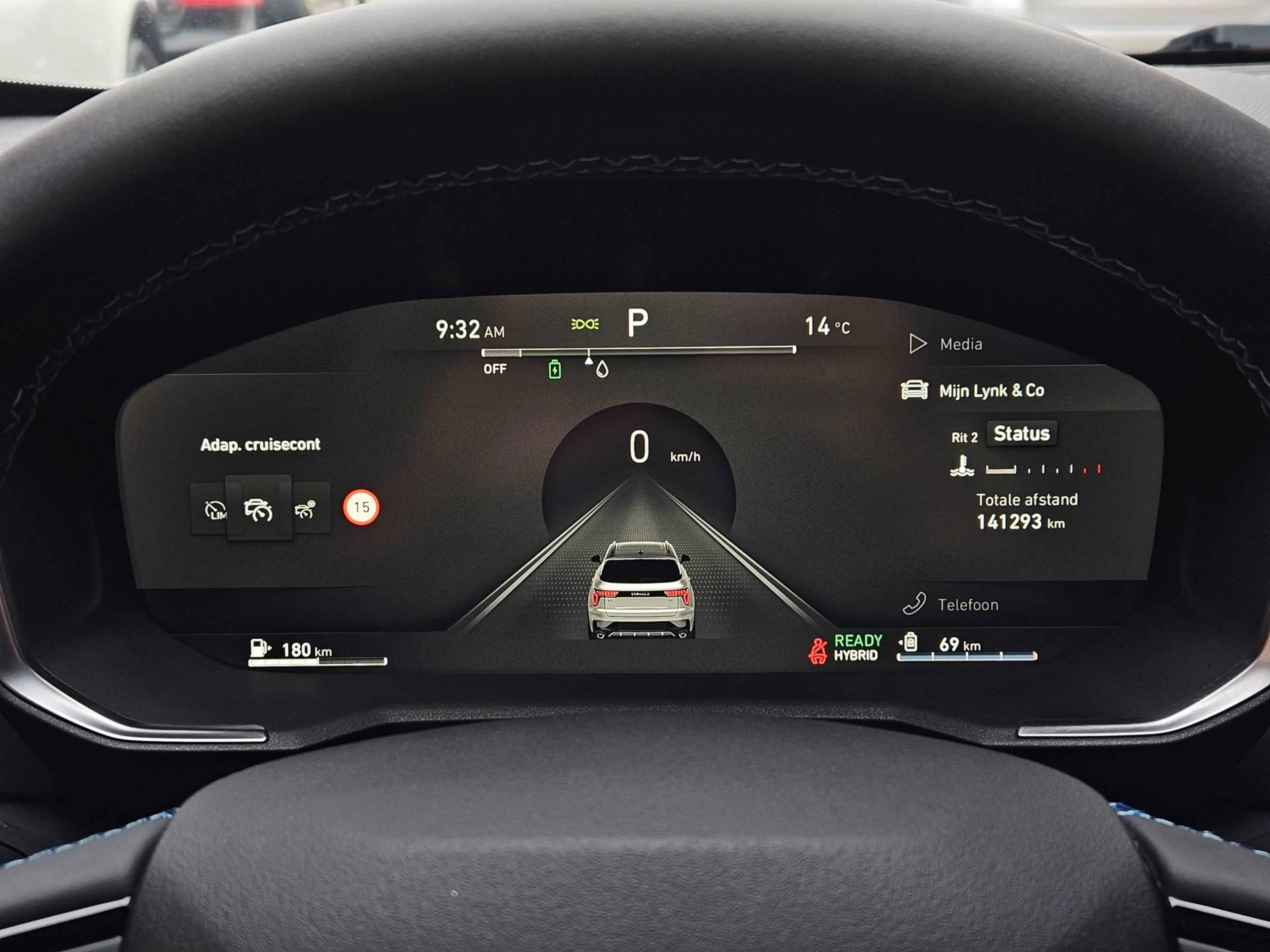 Lynk & Co 01 1.5 Hybride Black-pack Pano ACC Carplay — photo 19