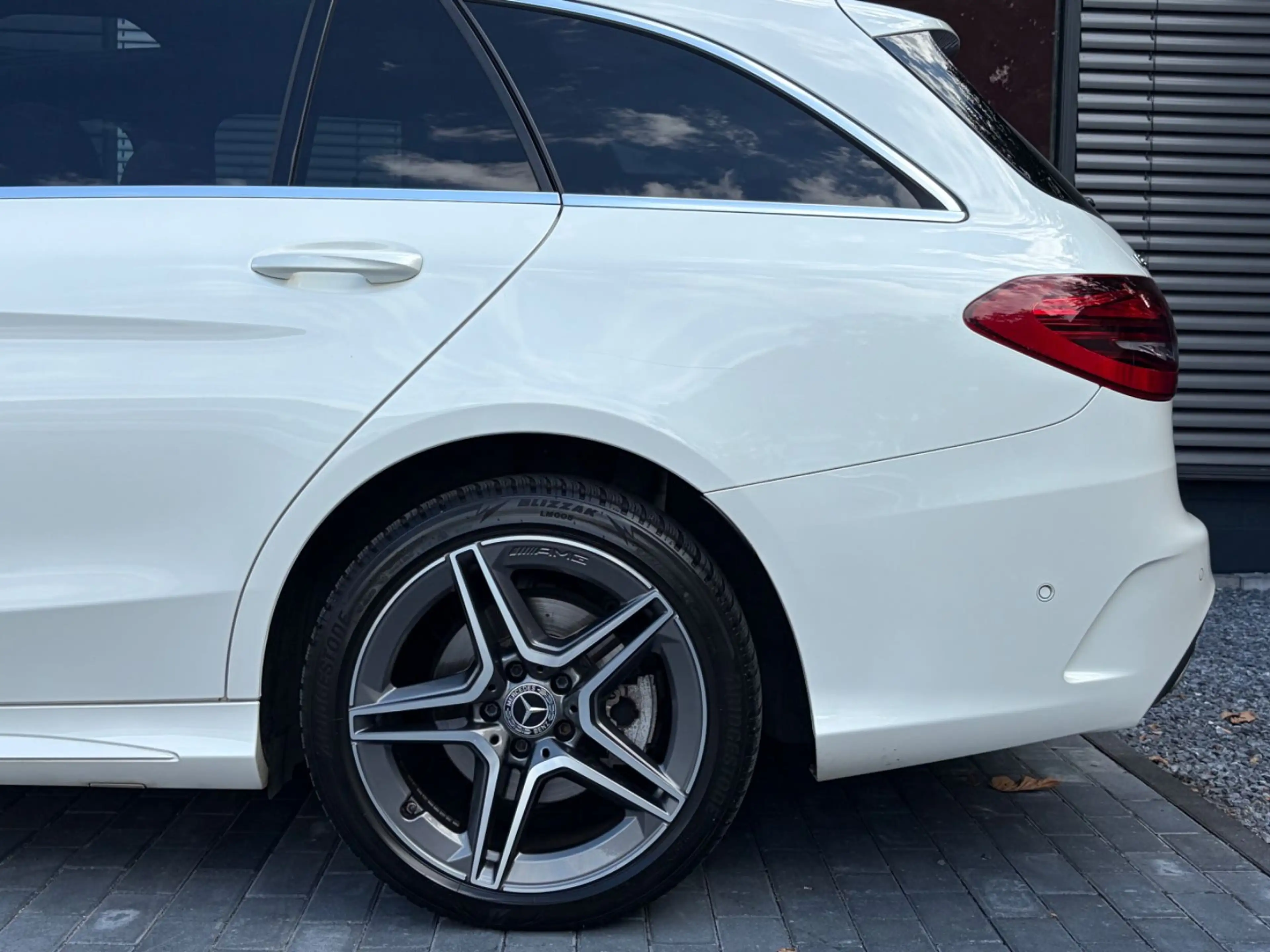 Mercedes-Benz C 300 C T-Modell C 300 de/AMG-LINE/PANO/360°K/NA — photo 6