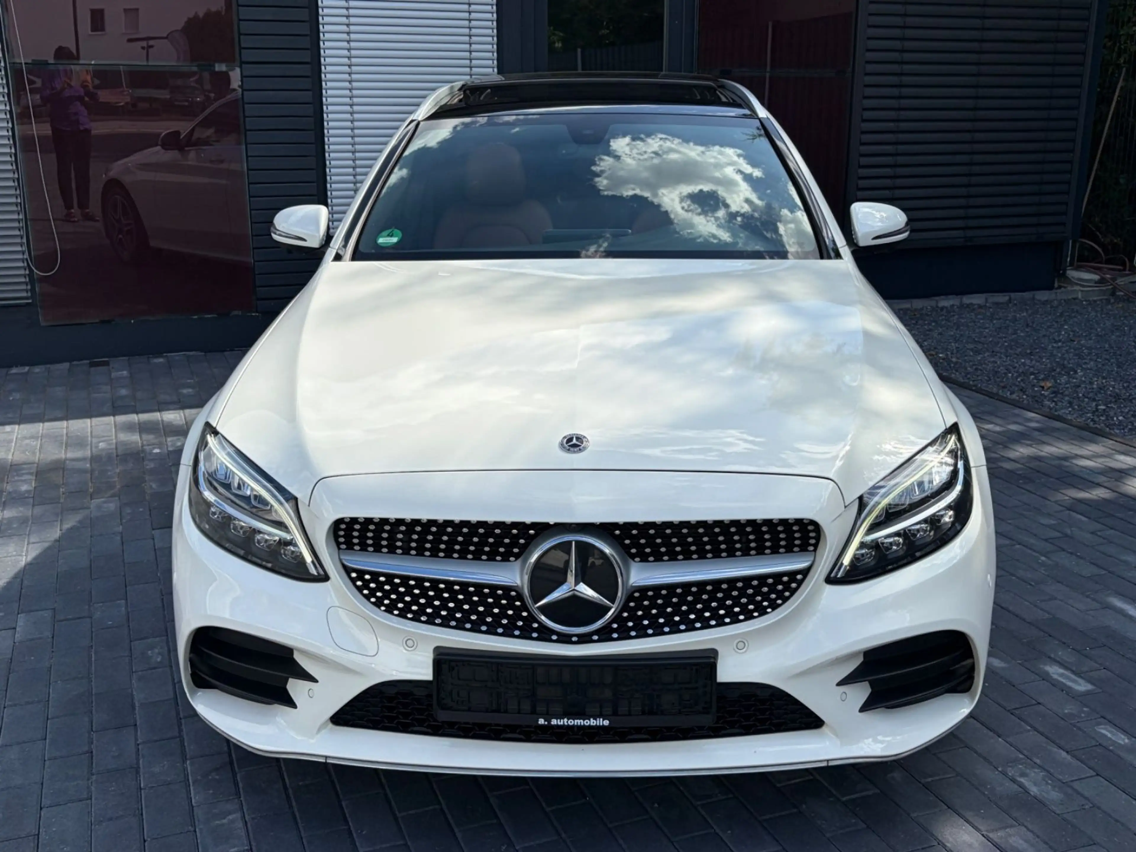 Mercedes-Benz C 300 C T-Modell C 300 de/AMG-LINE/PANO/360°K/NA — photo 2