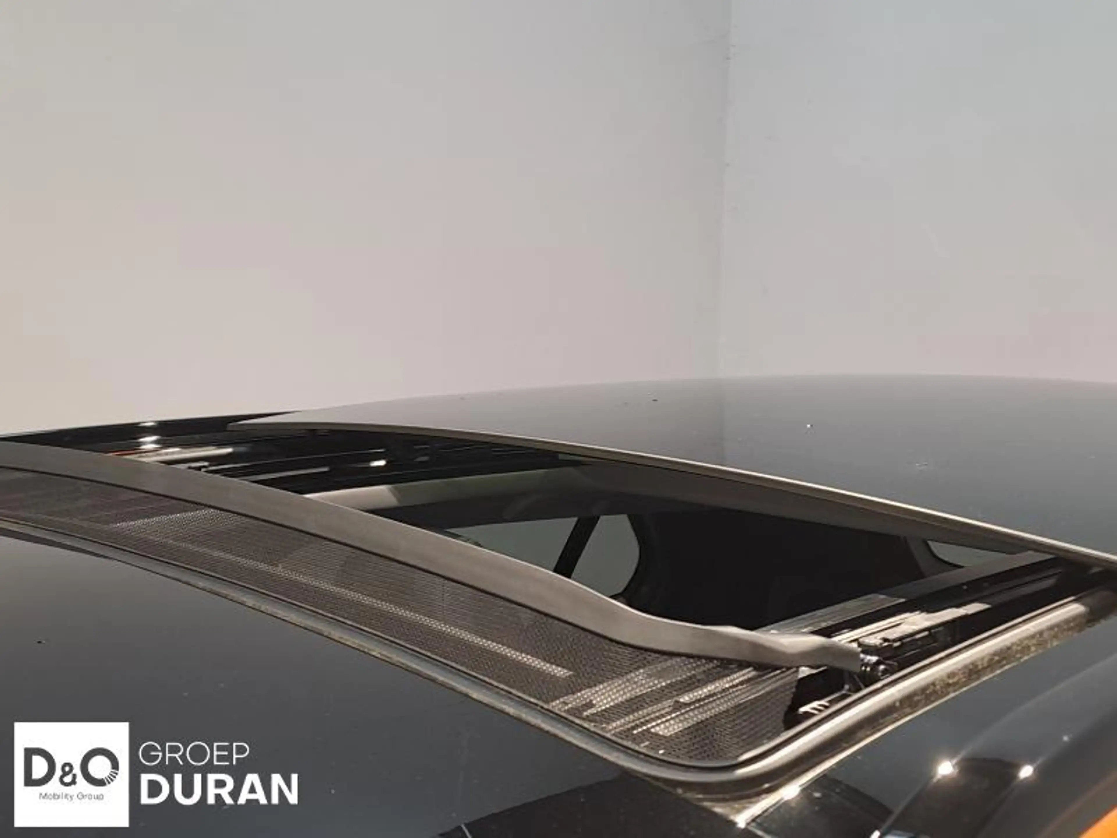 Peugeot 2008 Allure 1.2 PureTech man.6 — photo 3