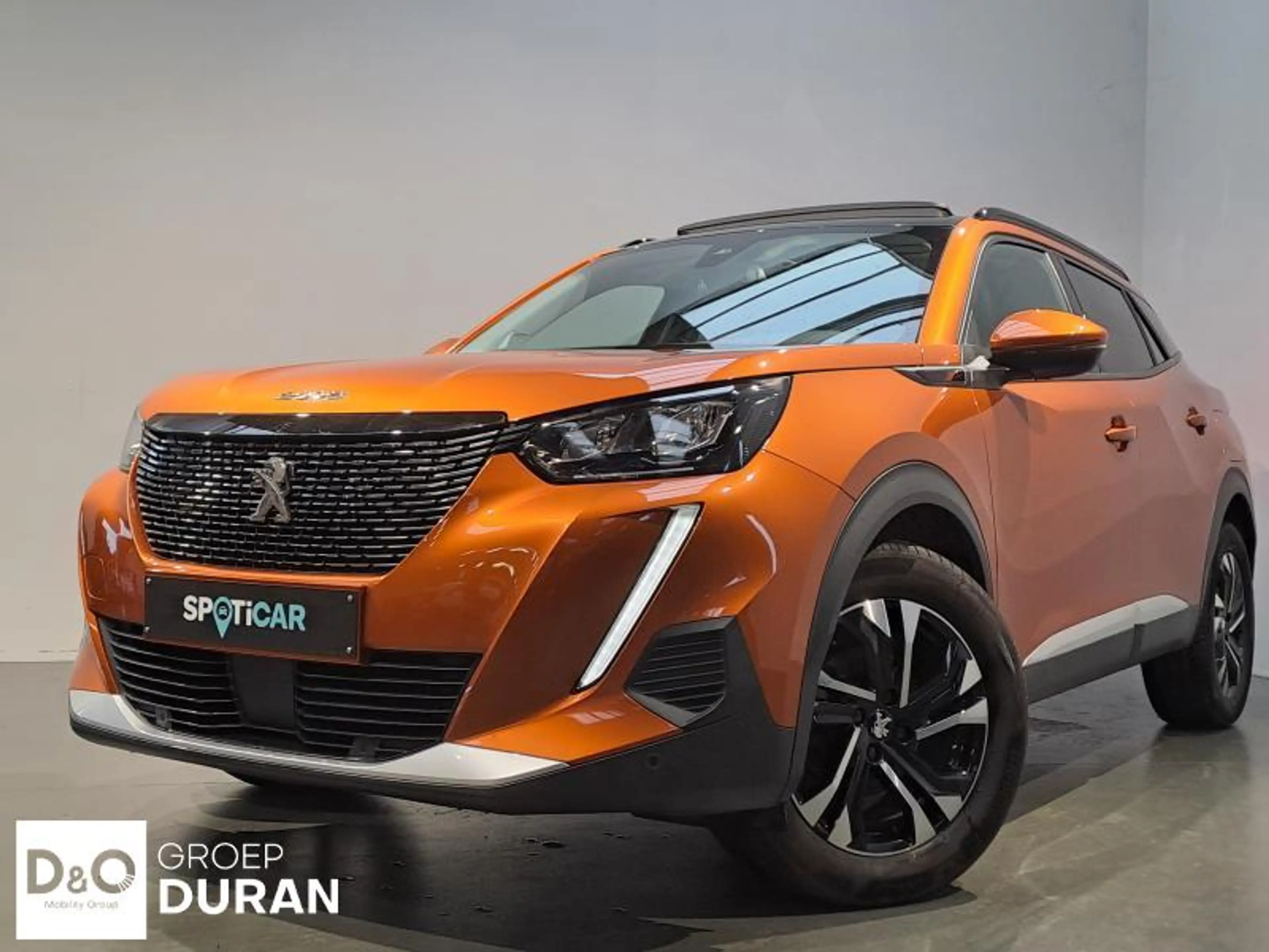 Peugeot 2008 Allure 1.2 PureTech man.6