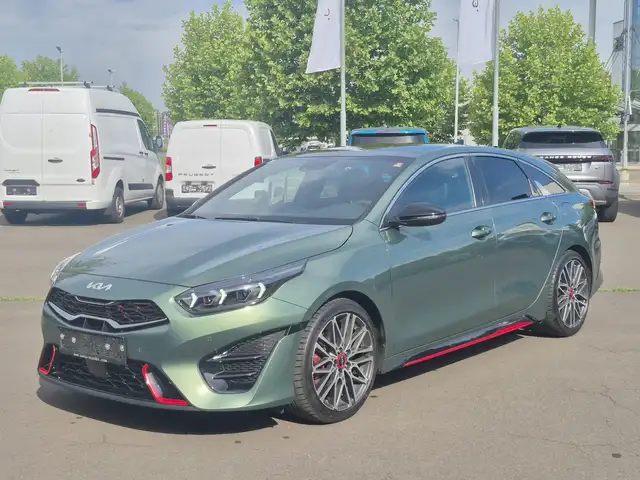 Kia ProCeed / pro_cee'd 1,6 TGDI GT VOLL inkl. Pano/Winterpaket/AHV