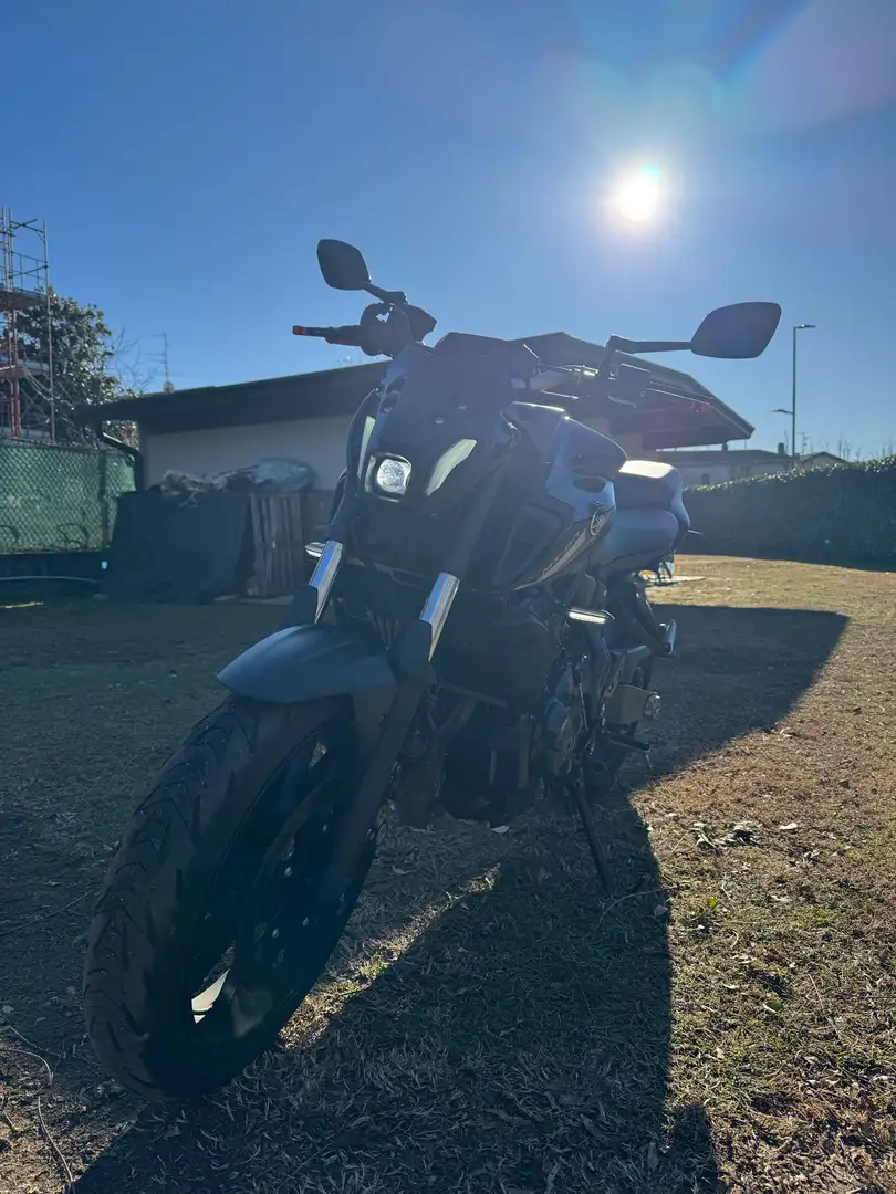 Yamaha MT-07 YAMAHA MT-07 - 2