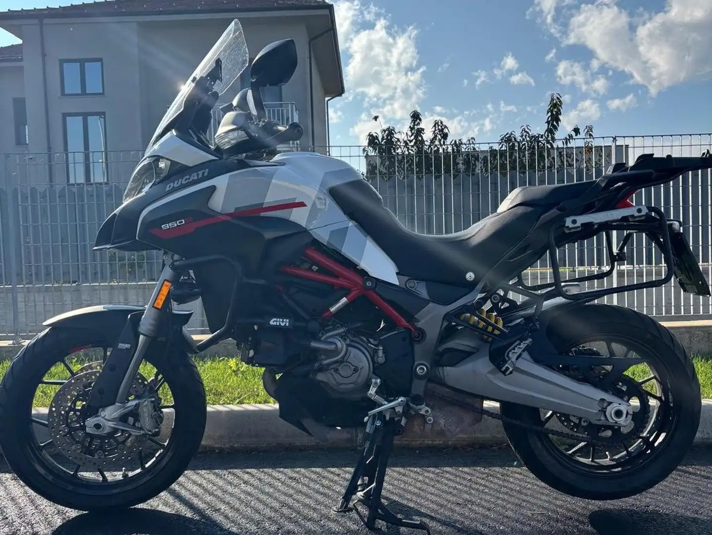 Ducati Multistrada 950 Versione S Szürke - 1