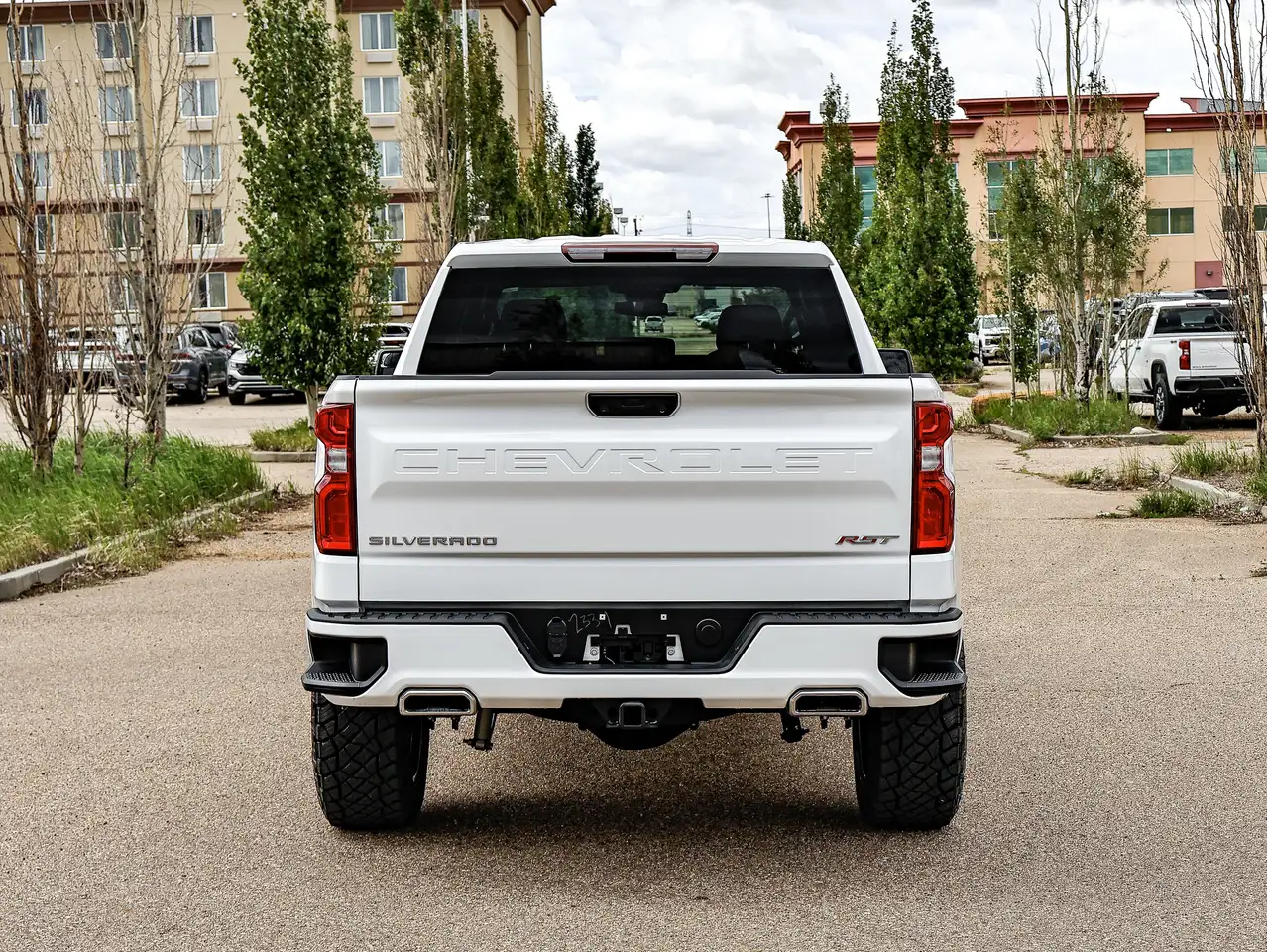 Chevrolet Silverado 1500 снимка Chevrolet Silverado 1500