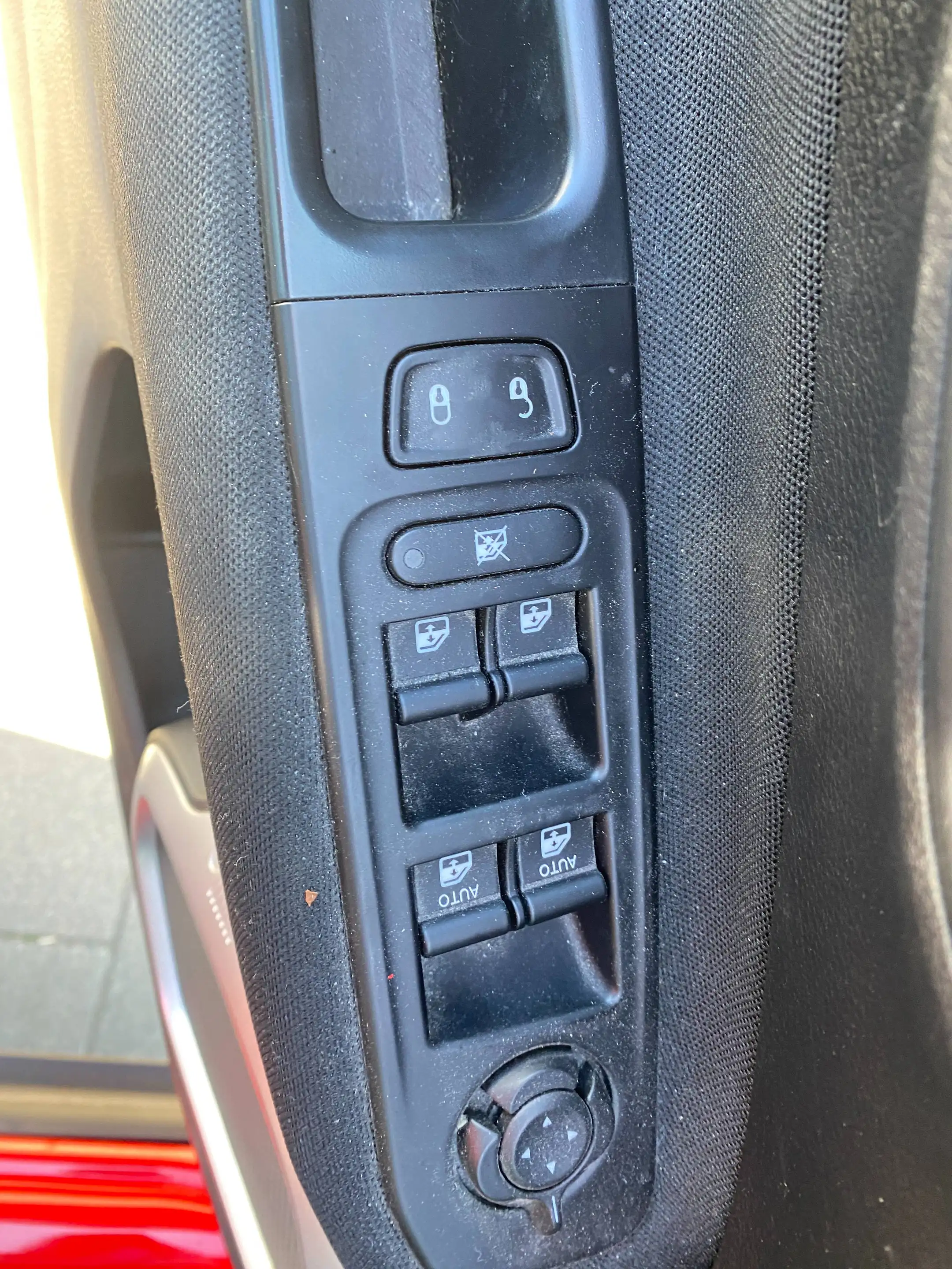 Jeep Renegade Longitude FWD — photo 14