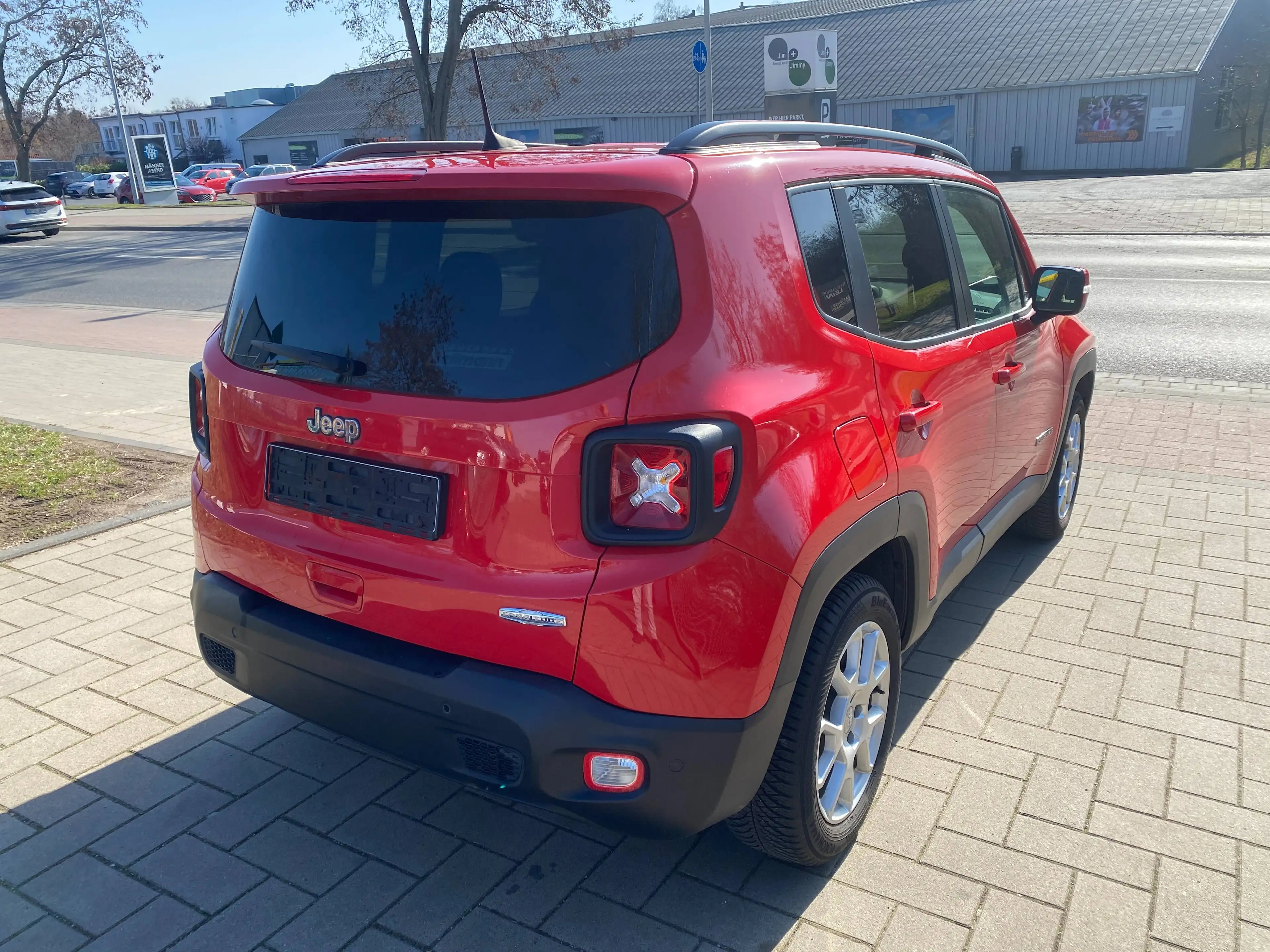 Jeep Renegade Longitude FWD — photo 3