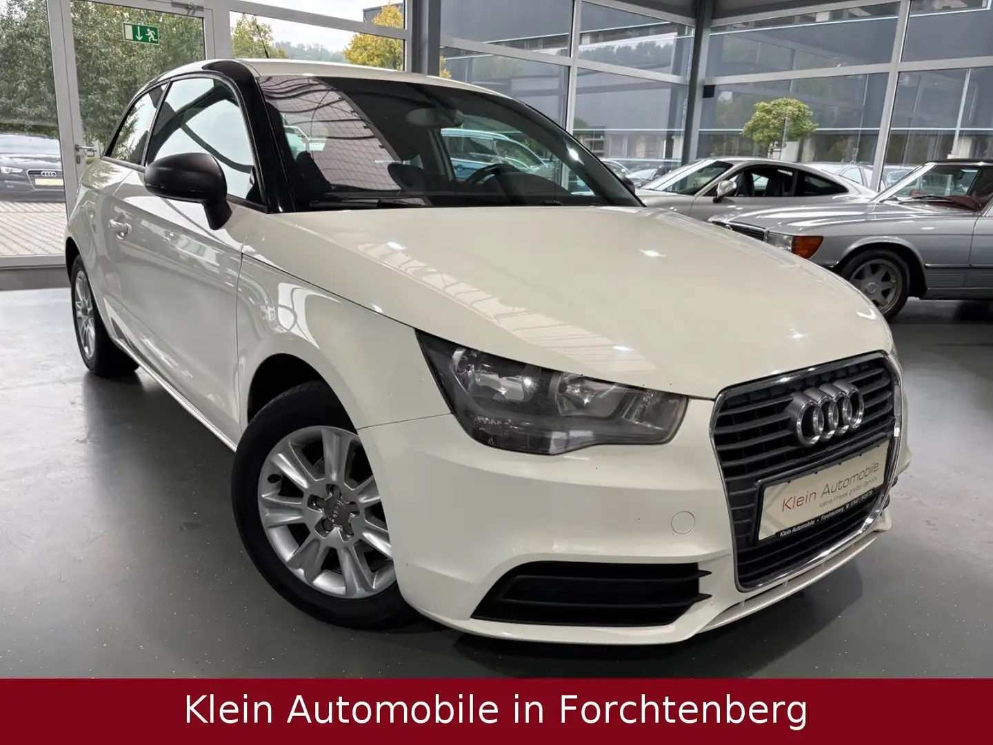 Audi A1 Attraction Navi PDC SHZ Klimatronic *TÜV-2027 Weiß - 1