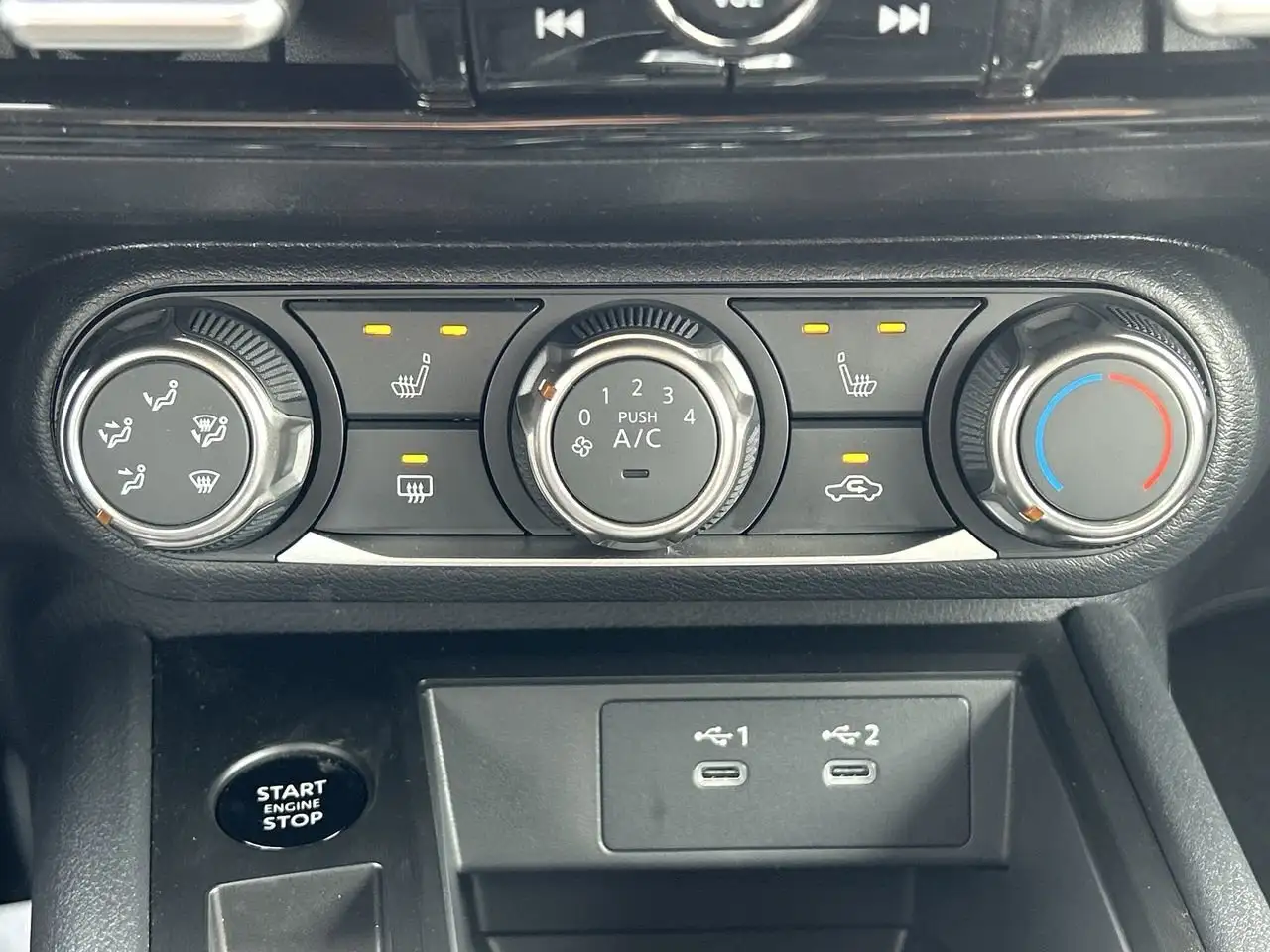 Nissan Kicks photo Nissan Kicks