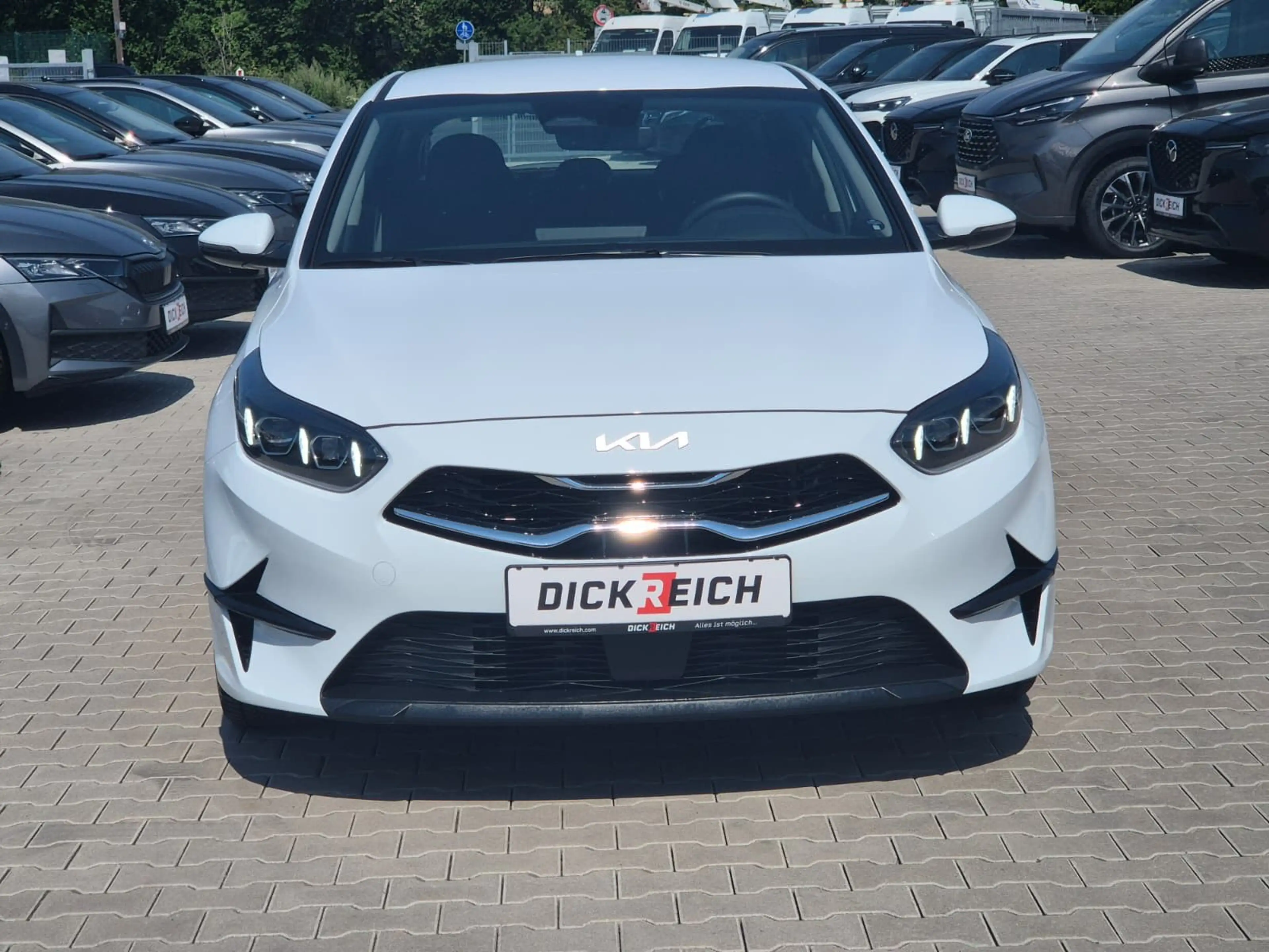 Kia Ceed / cee'd 1.5 DCT Spirit ACC*LED*JBL*APP*KAM — photo 9