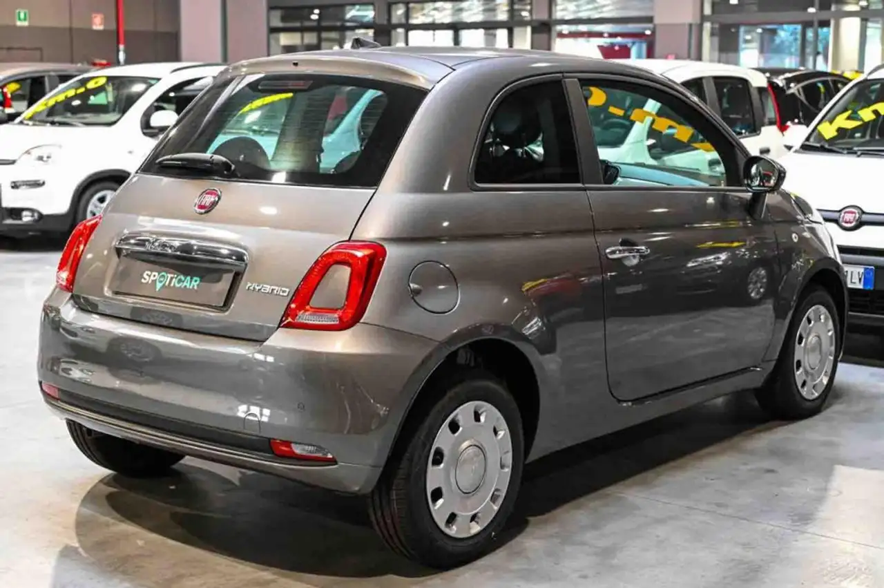 Fiat 500 1.0 Hybrid Cult 5