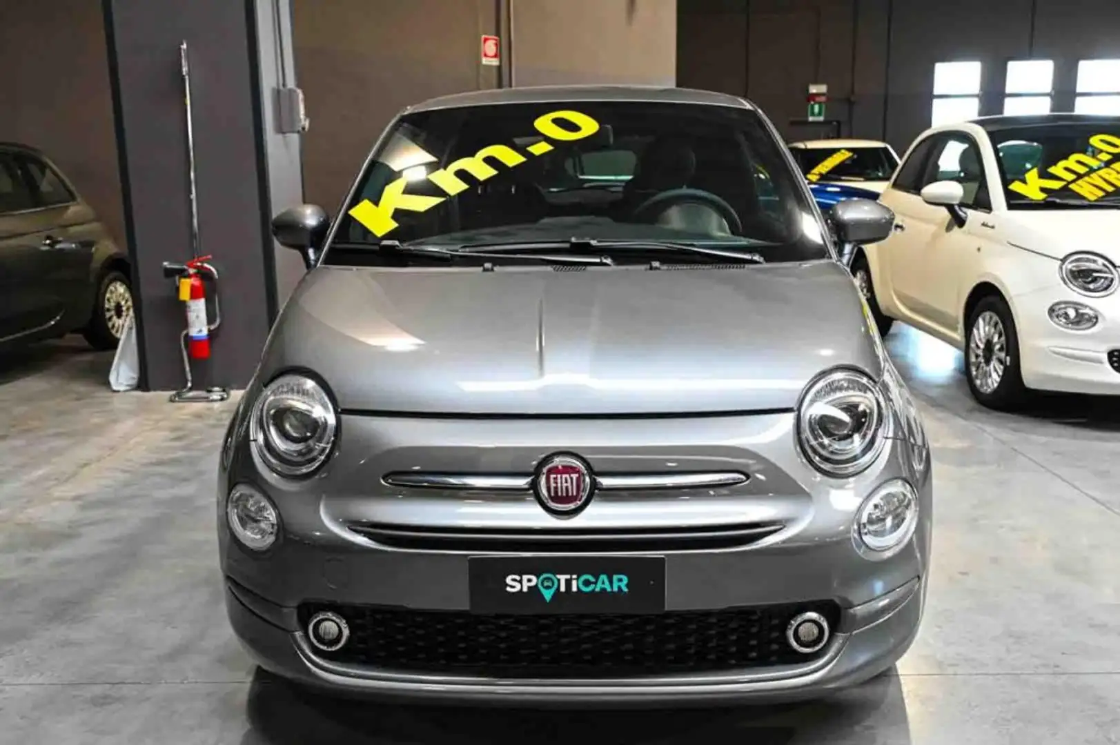 Fiat 500 1.0 Hybrid Cult Grau - 2