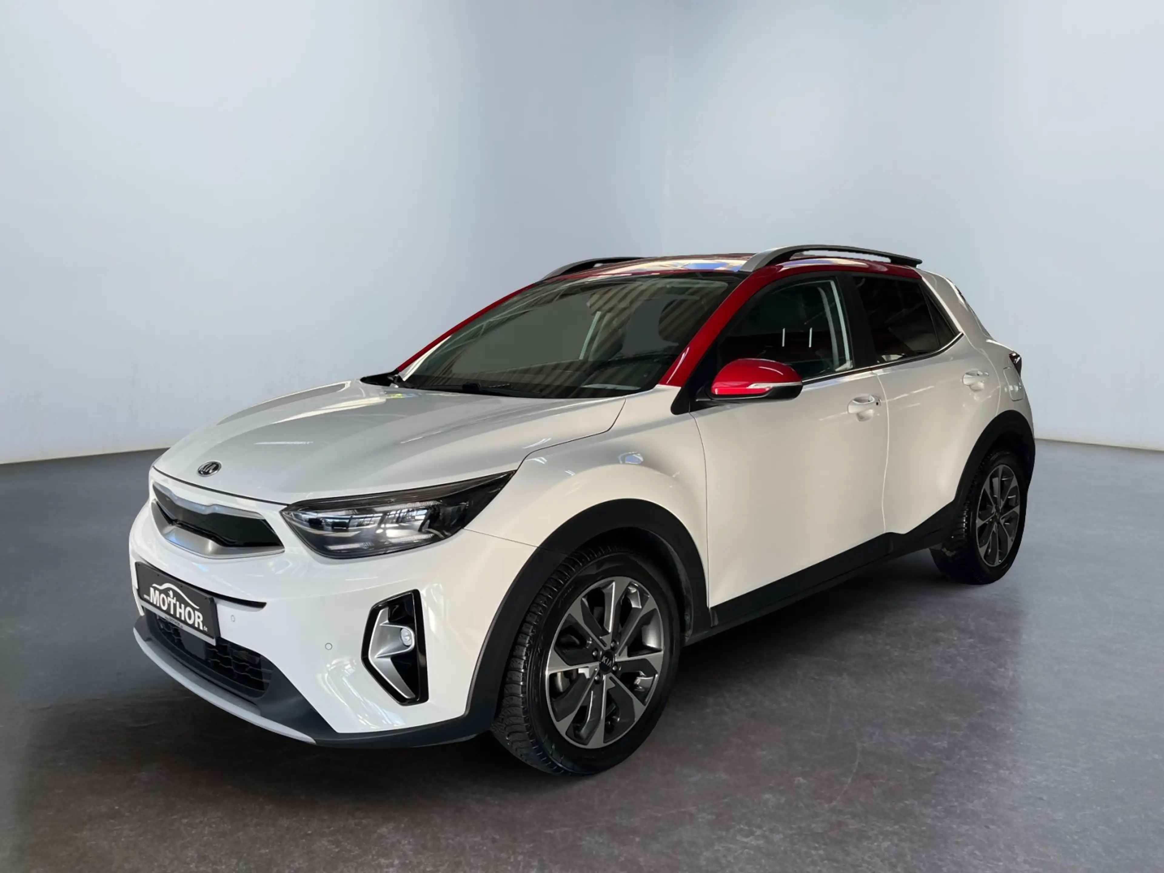 Kia Stonic Spirit 1.0 TGDI Totwinkelassistent — photo 2