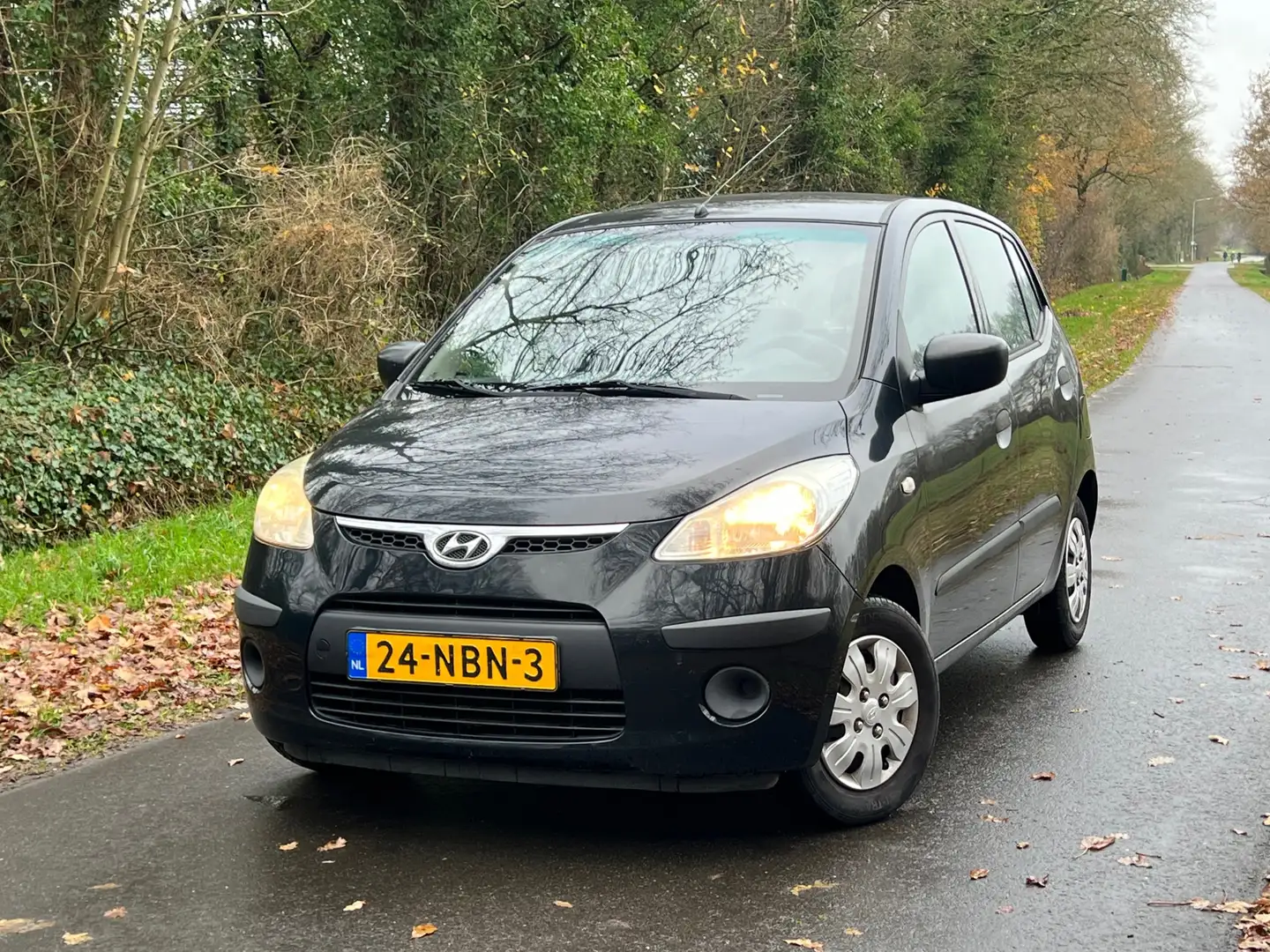 Hyundai i10 1.1 Active | 91500 NAP | NU 2450,- | Negro - 1