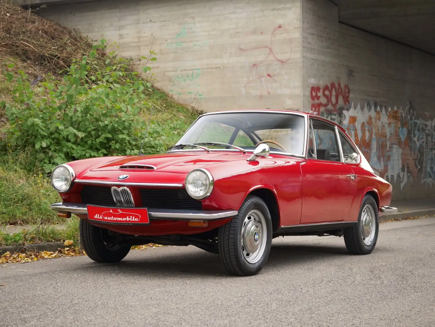 BMW 1600 GT Frua Coupé, seit 11/68  in 1. Damenhand! Red - 1